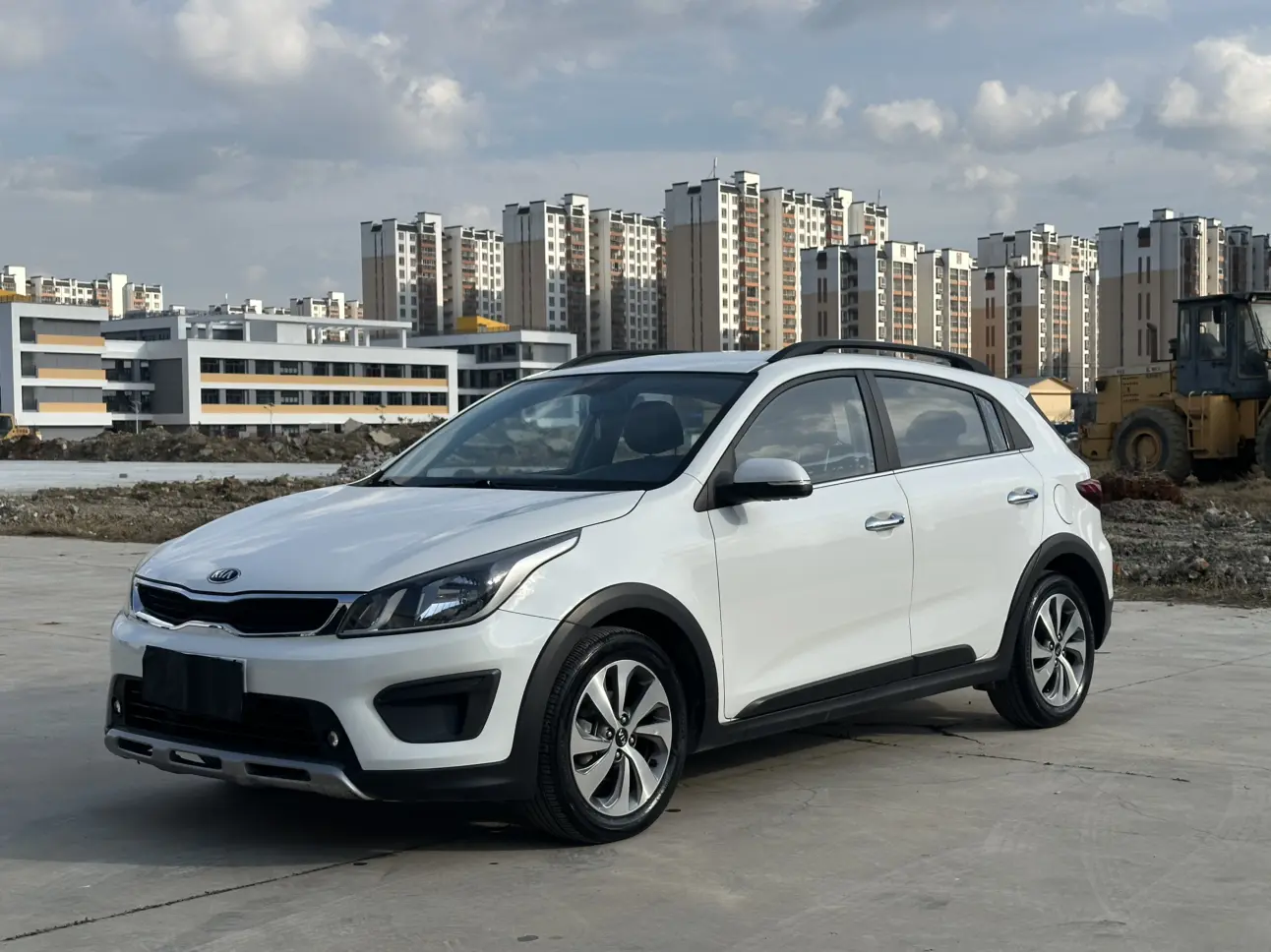 Kia KX CROSS  из Китая