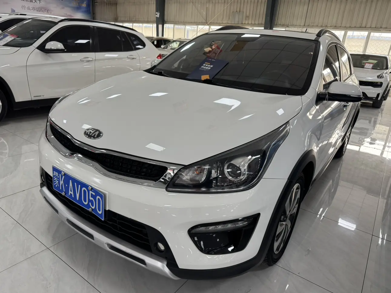 Kia KX CROSS  из Китая