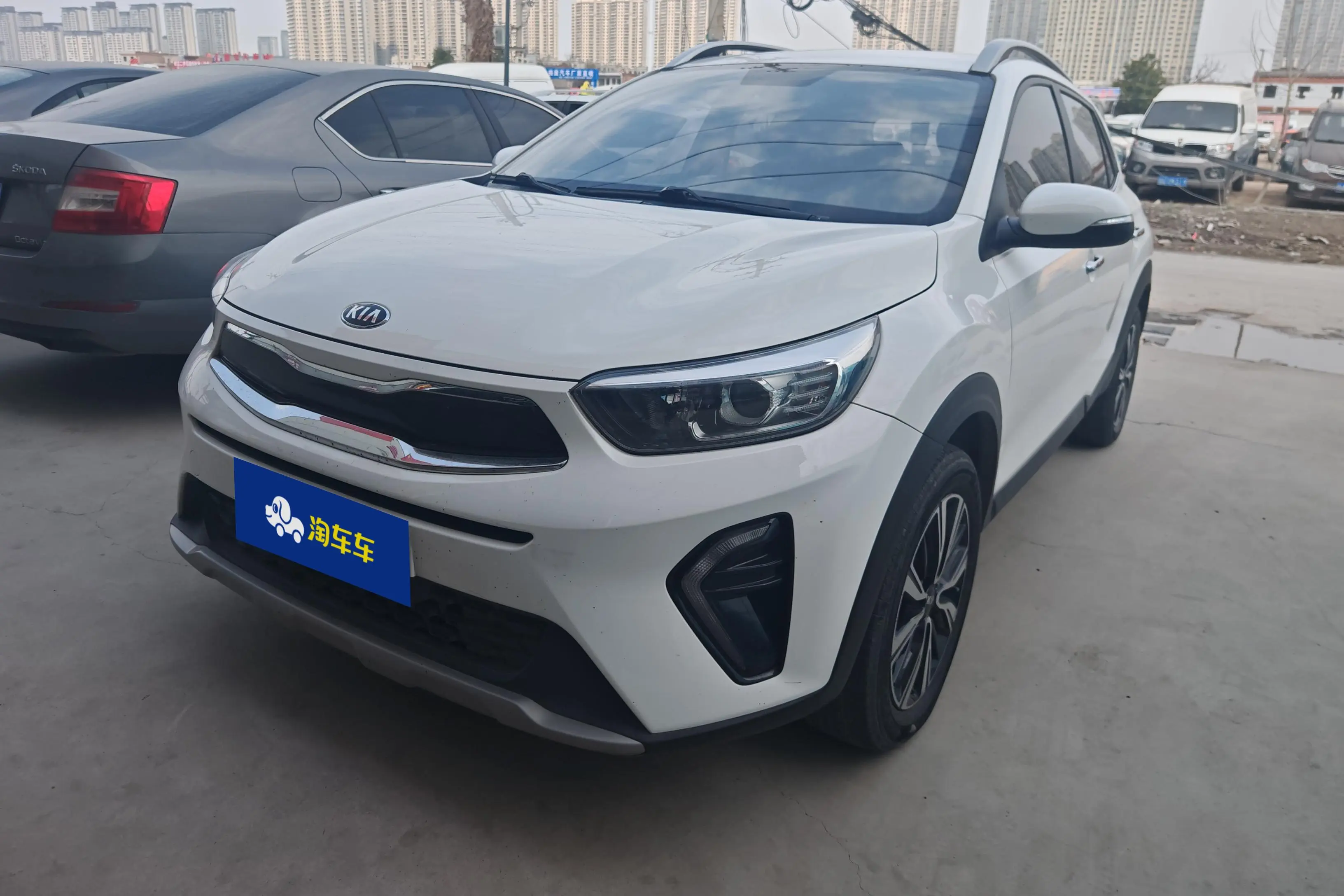 Kia KX1
