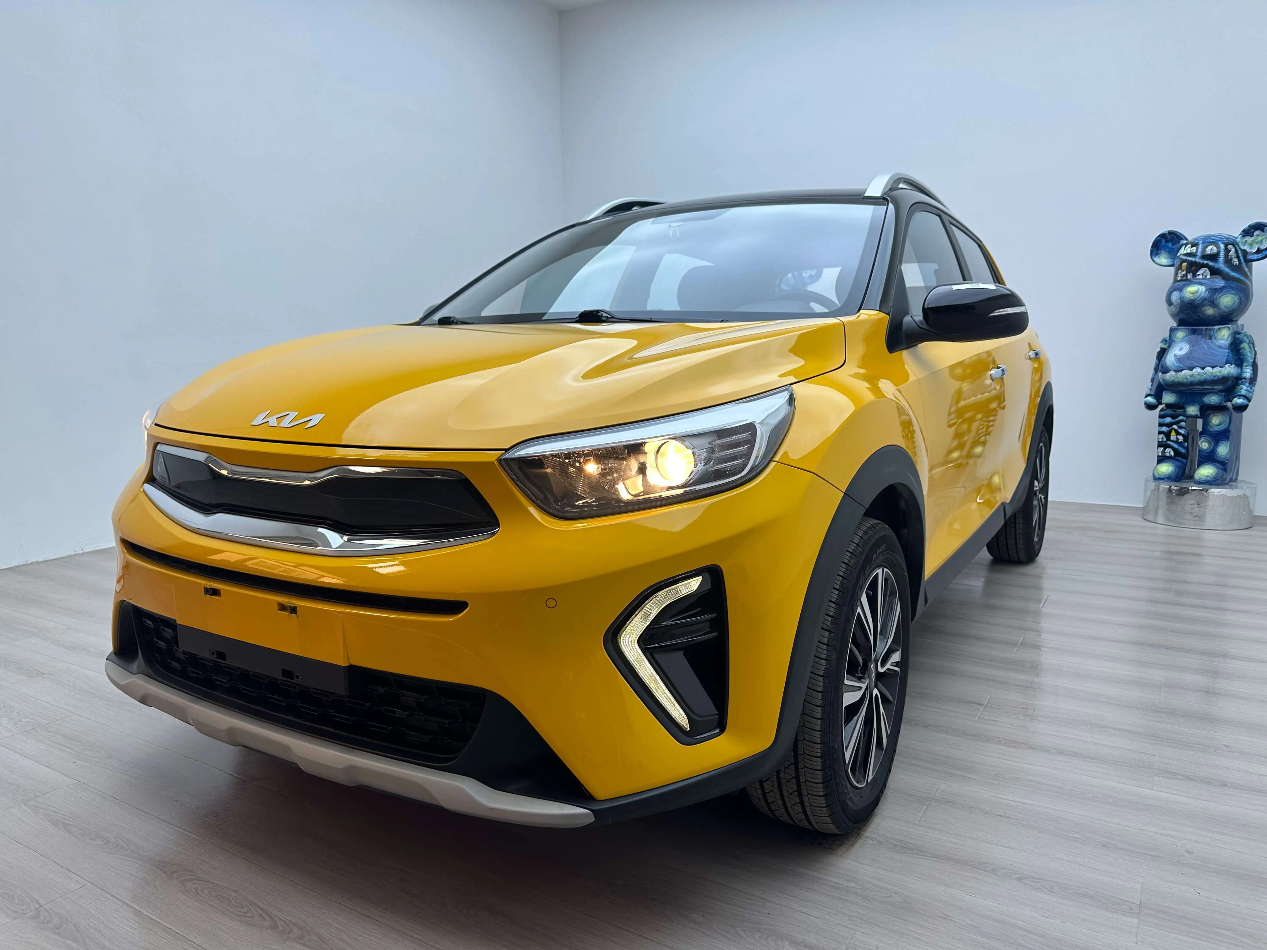 Kia KX1