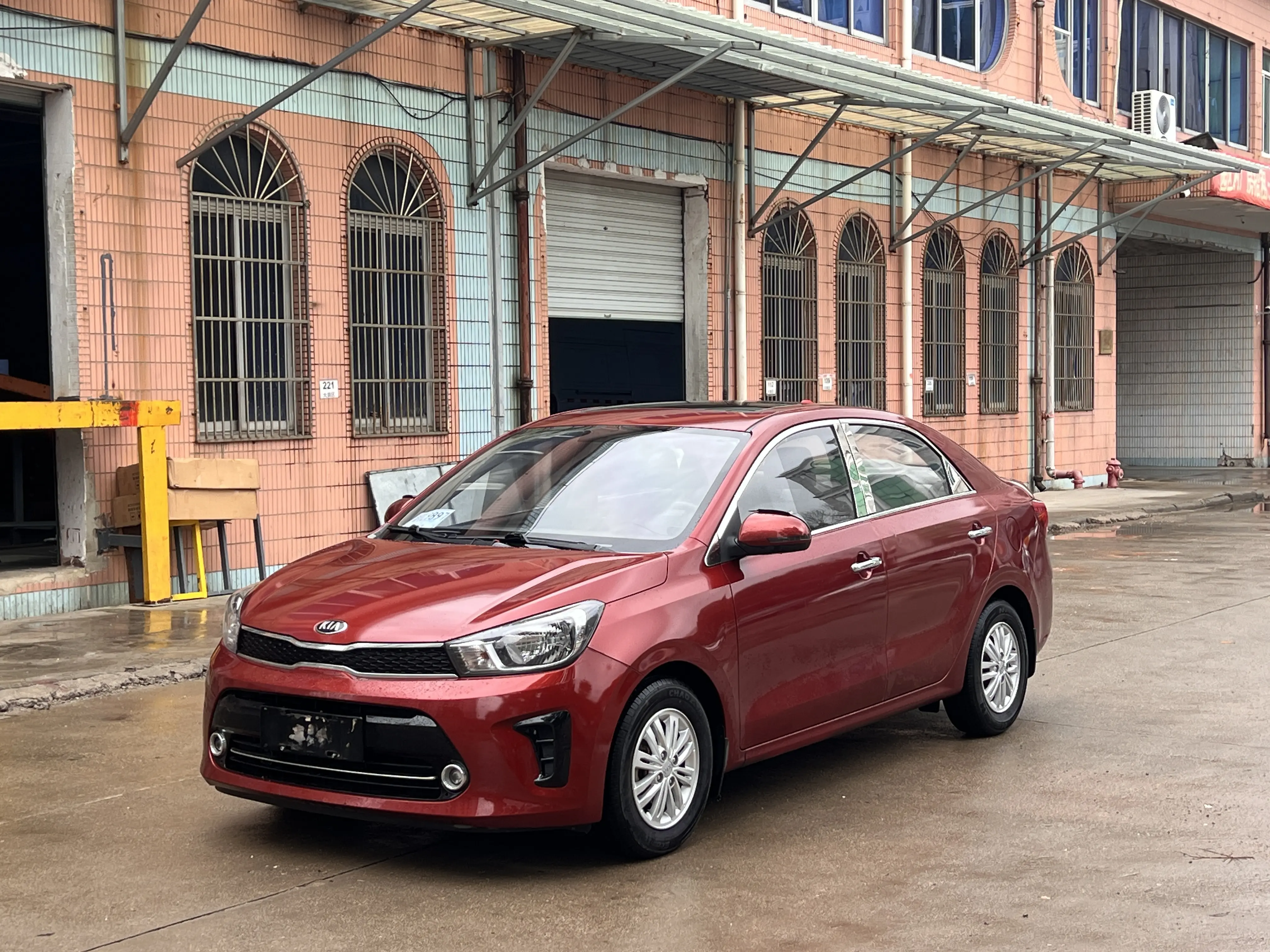 Kia Pegas
