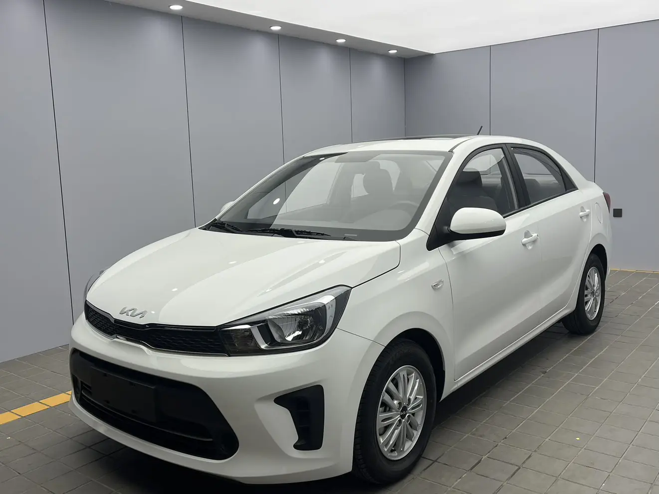 Kia Pegas