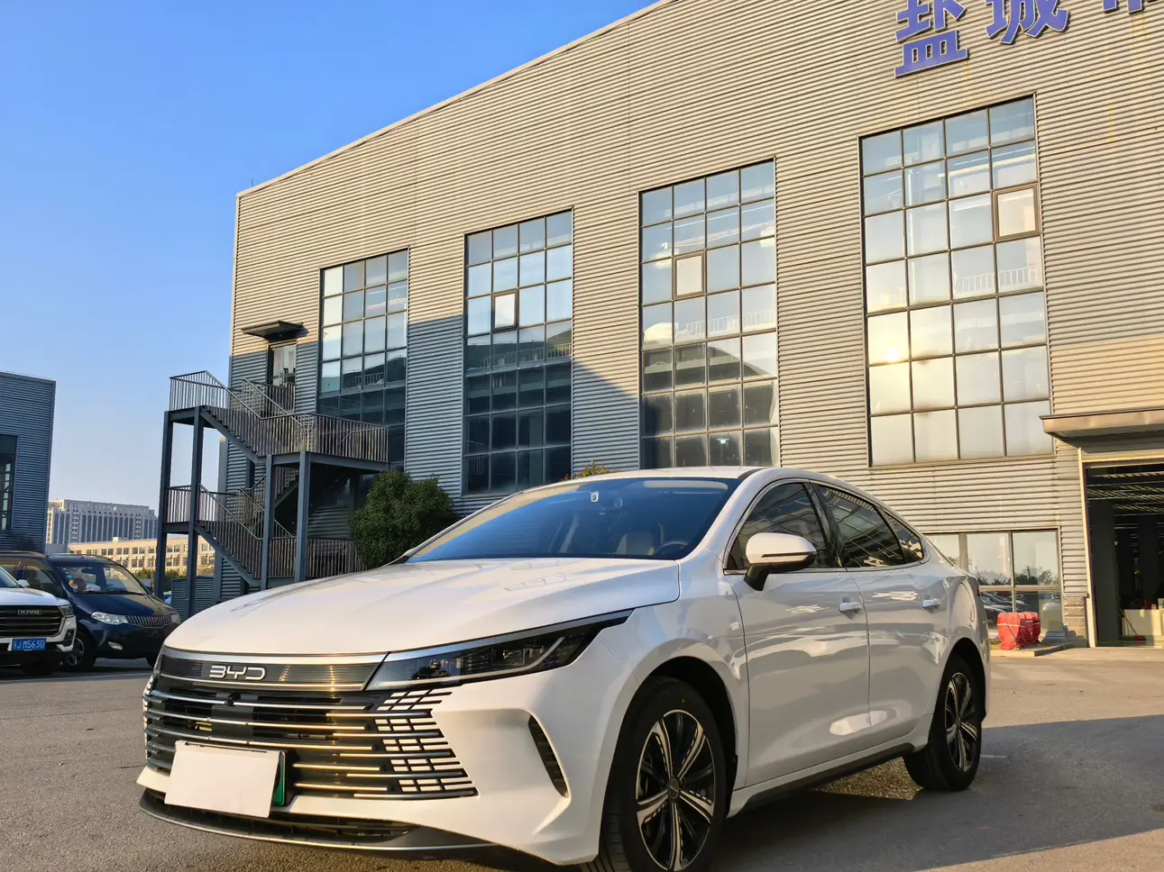 BYD Destroyer 05