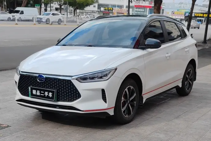 BYD e2  из Китая