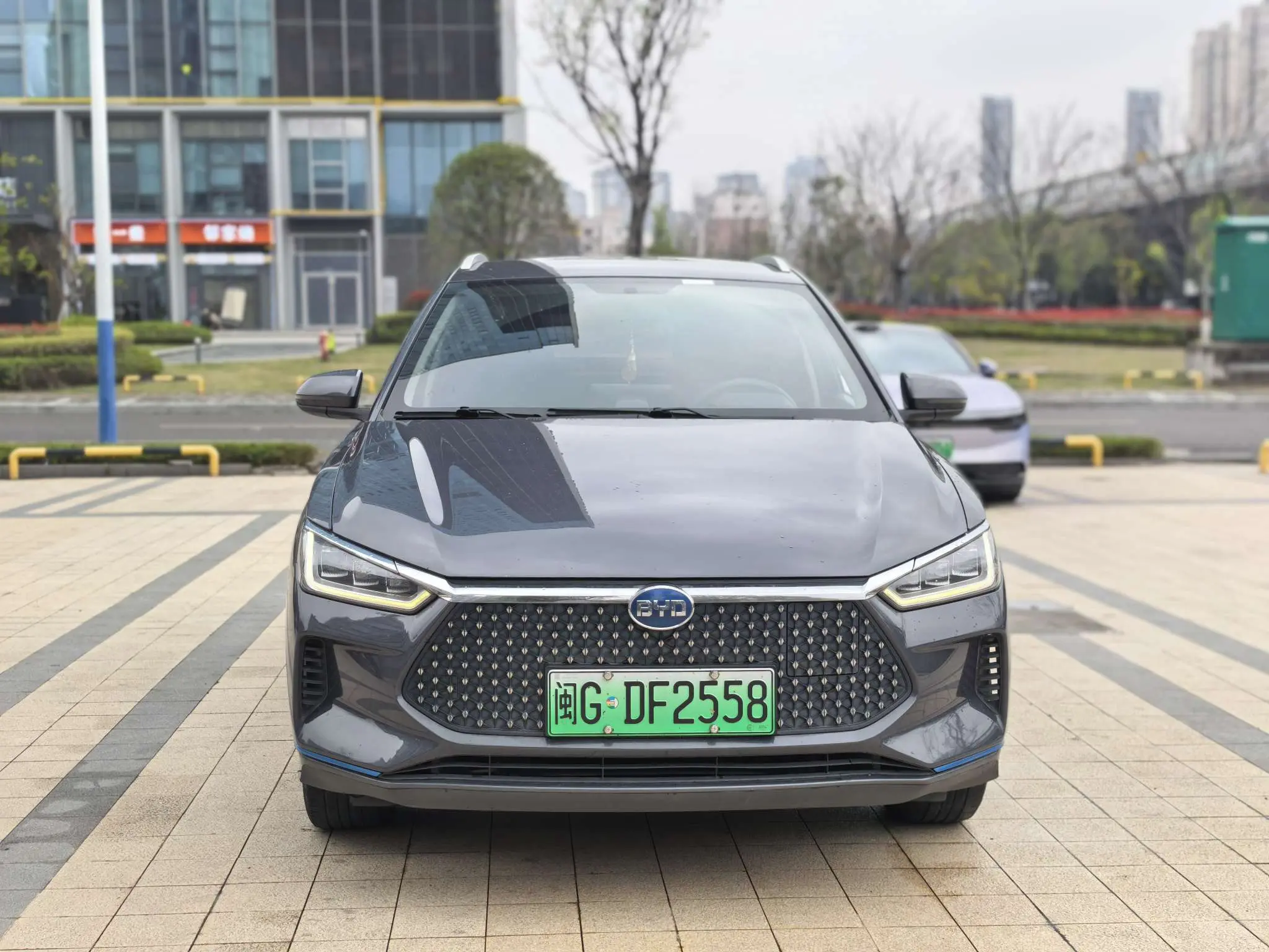 BYD e2  из Китая