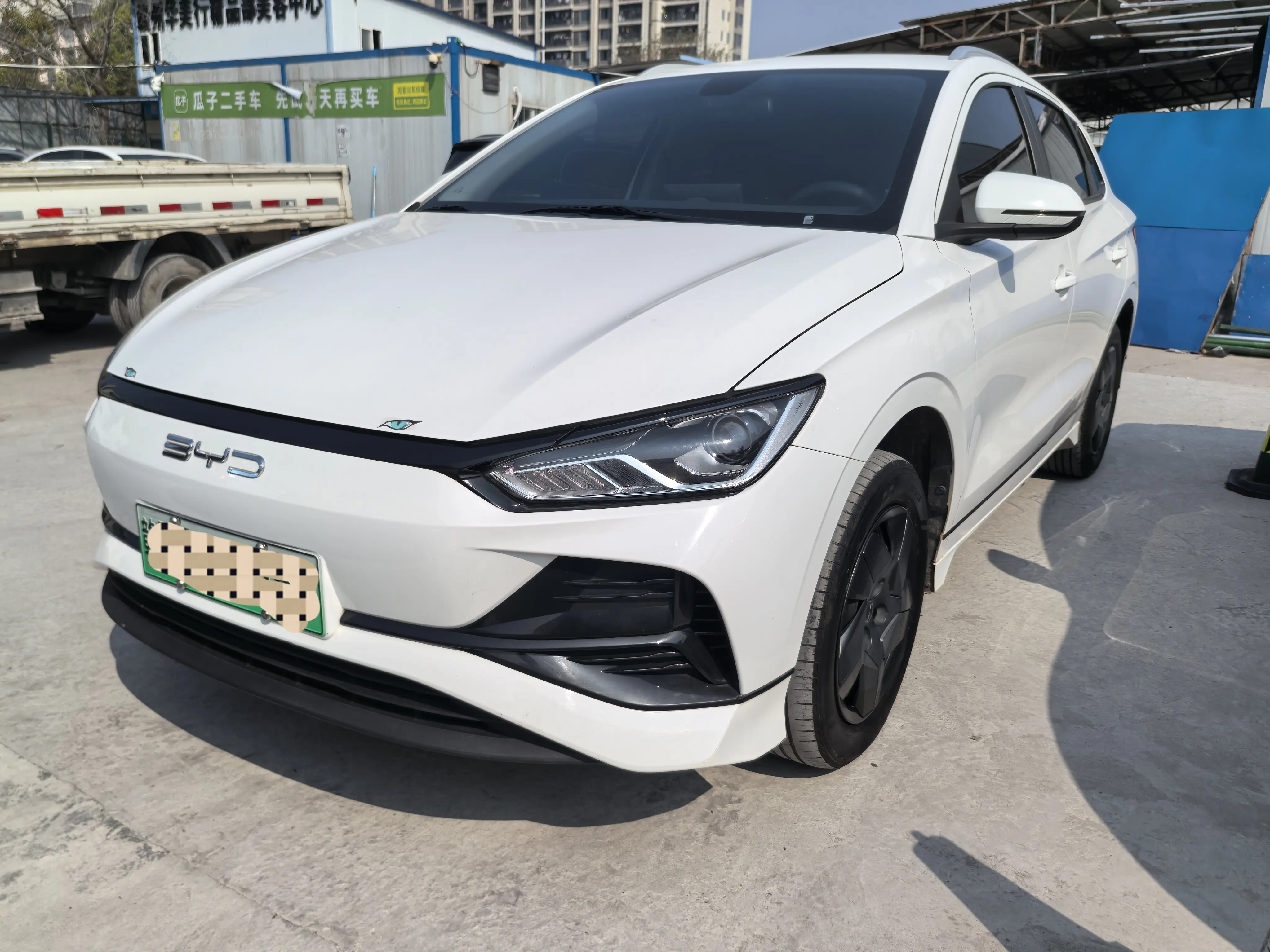 BYD e2  из Китая