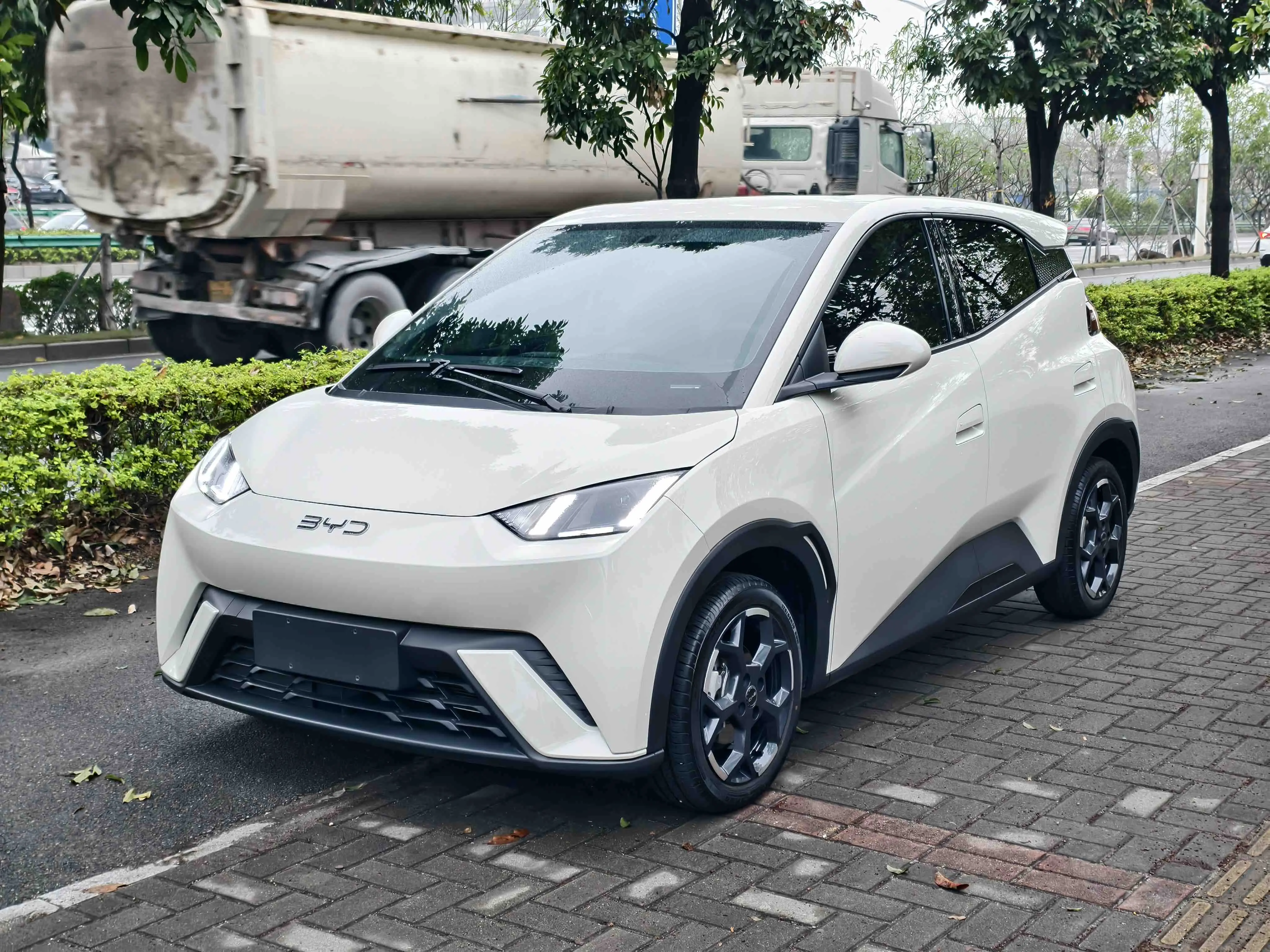 BYD Seagull  из Китая