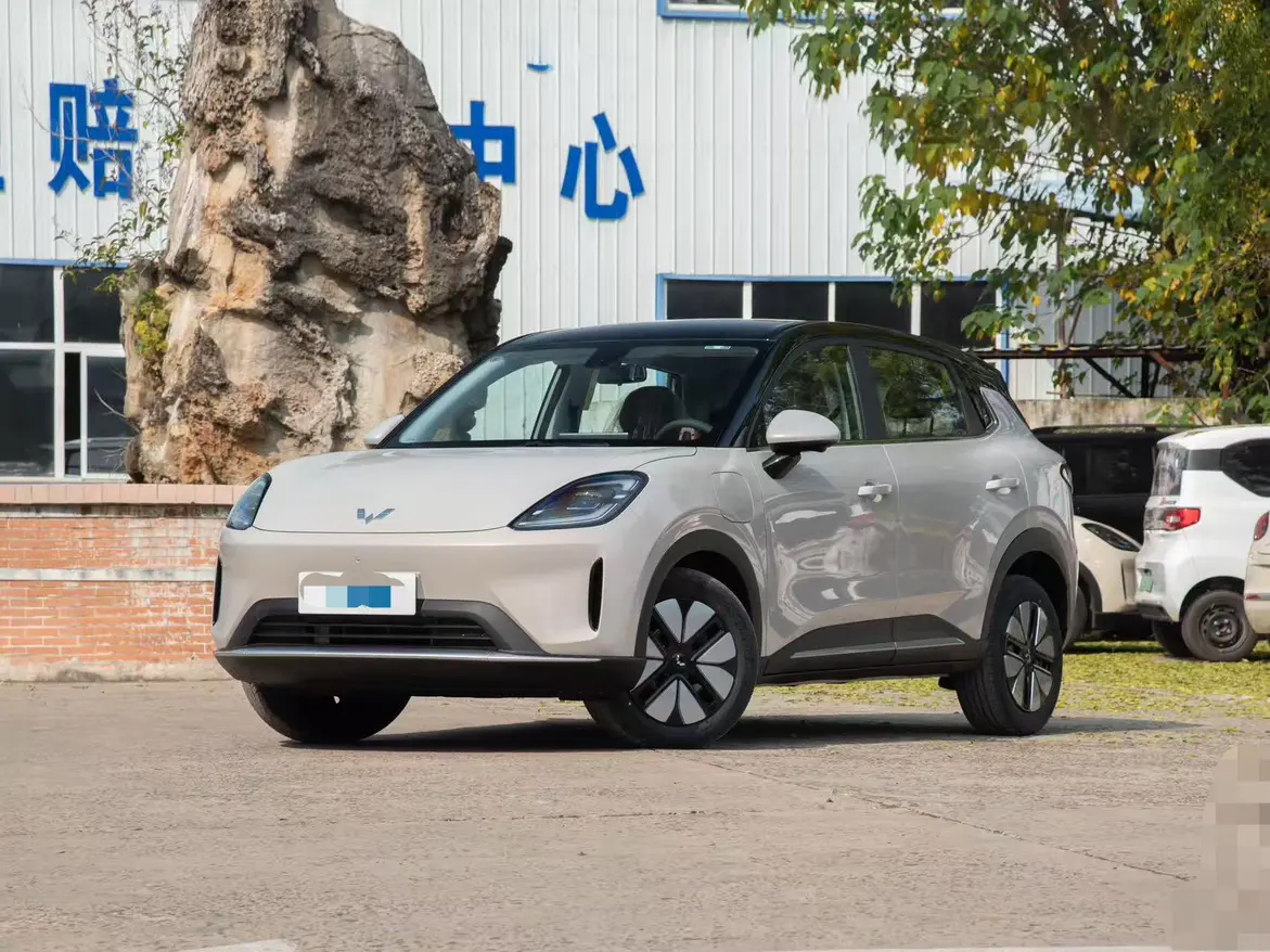 Wuling Bingo S  из Китая