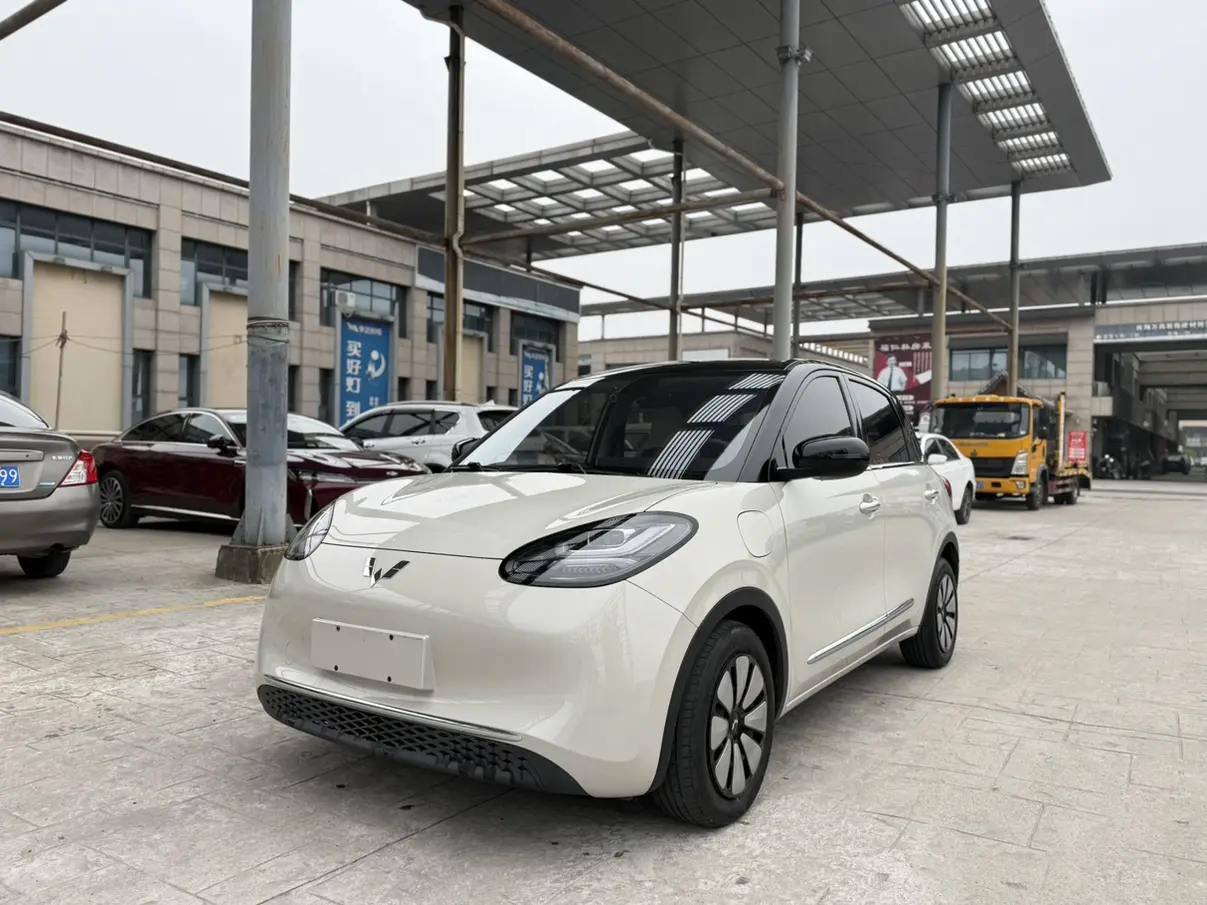 Wuling Bingo  из Китая