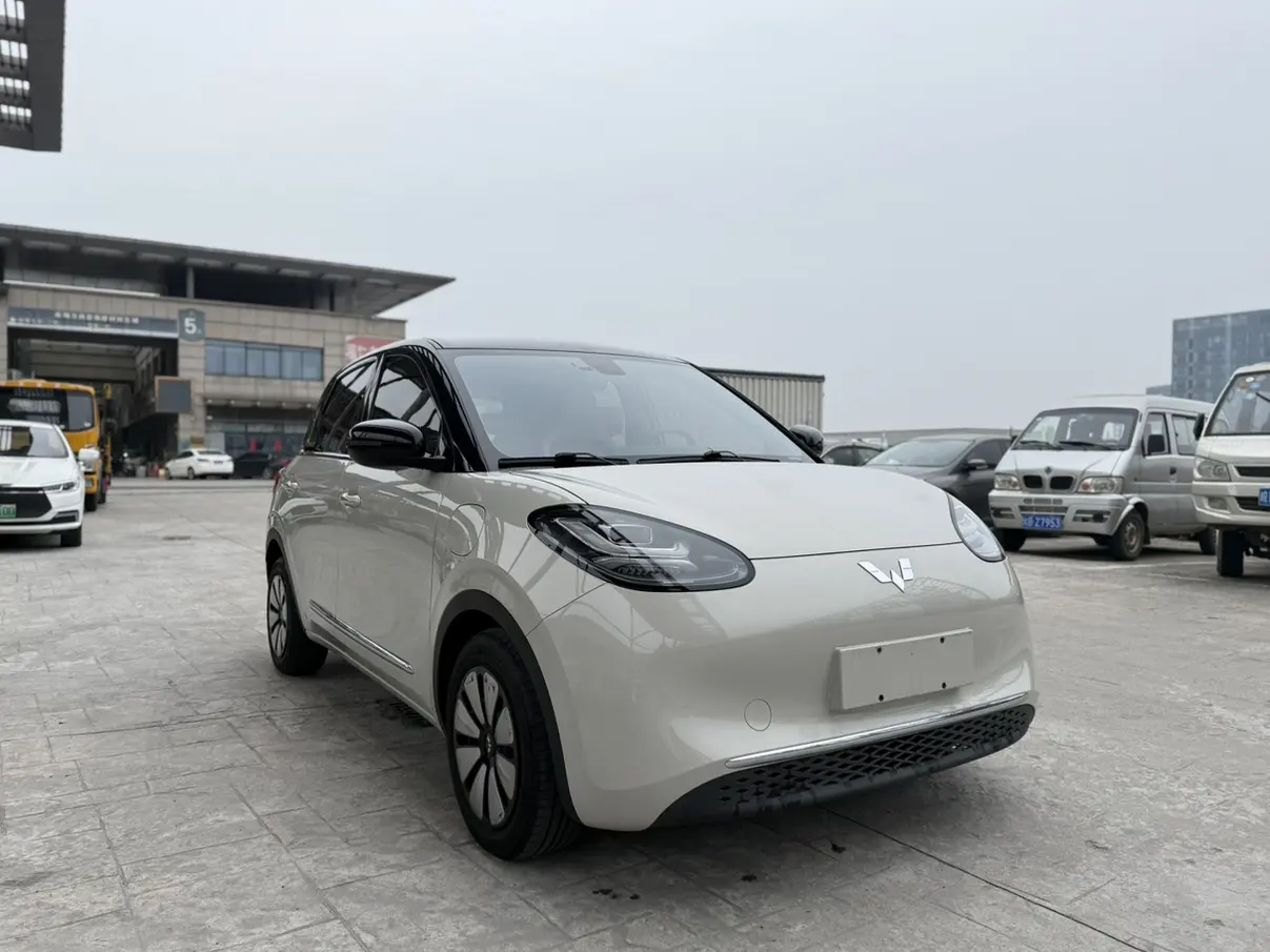 Wuling Bingo  из Китая