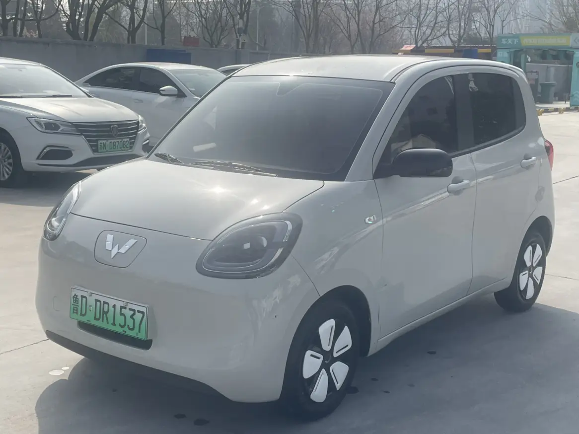 Wuling Hongguang MINIEV  из Китая