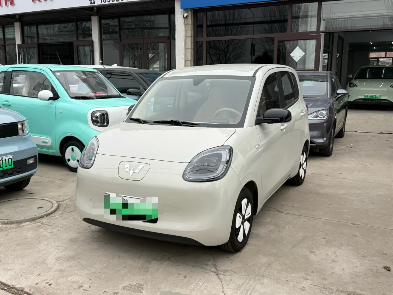 Wuling Hongguang MINIEV  из Китая
