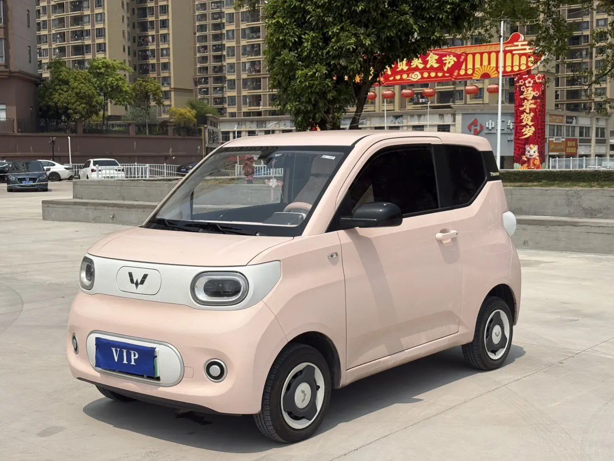 Wuling Hongguang MINIEV  из Китая