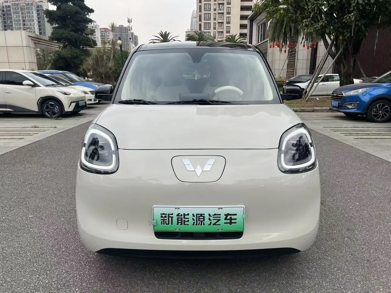 Wuling Hongguang MINIEV  из Китая