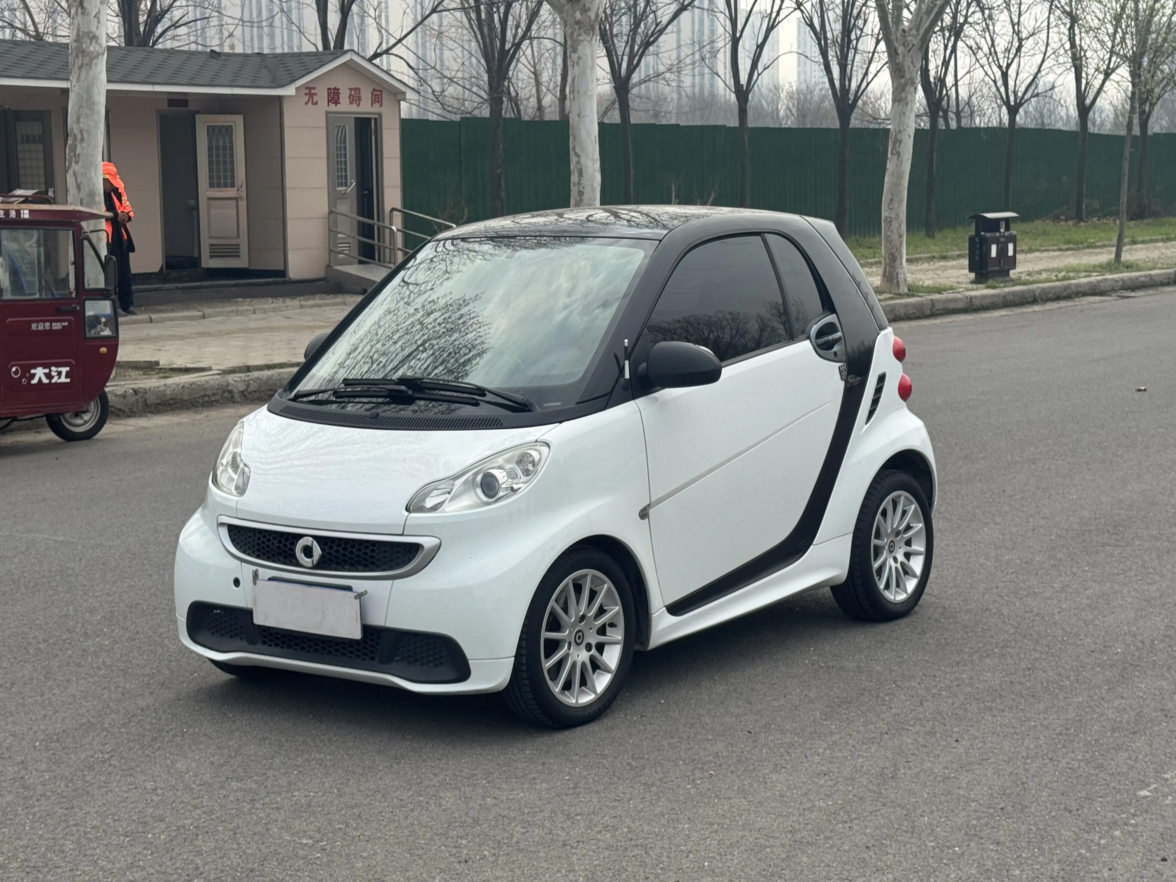 Smart fortwo  из Китая