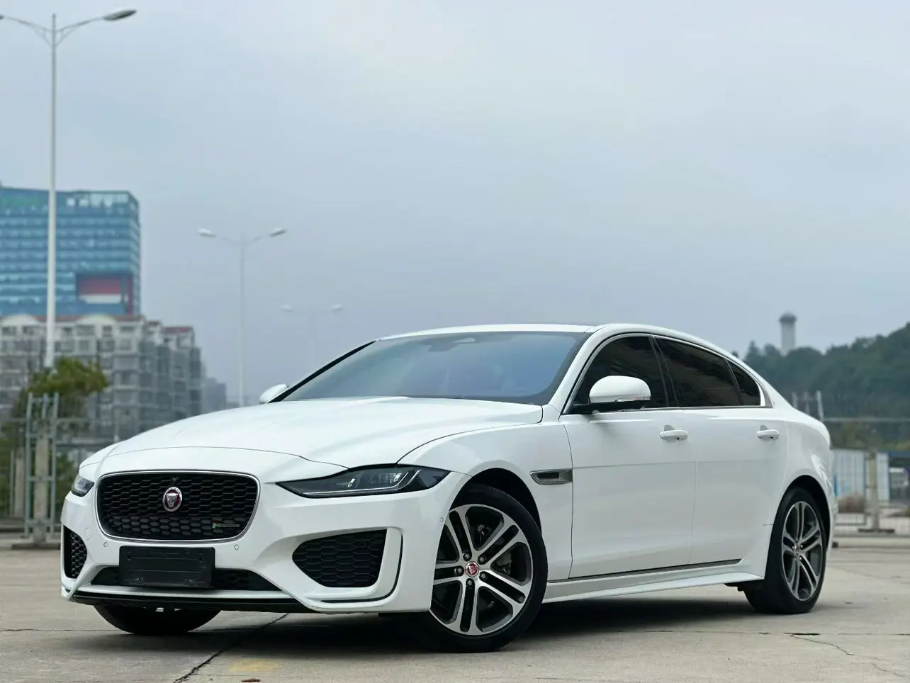 Jaguar XEL