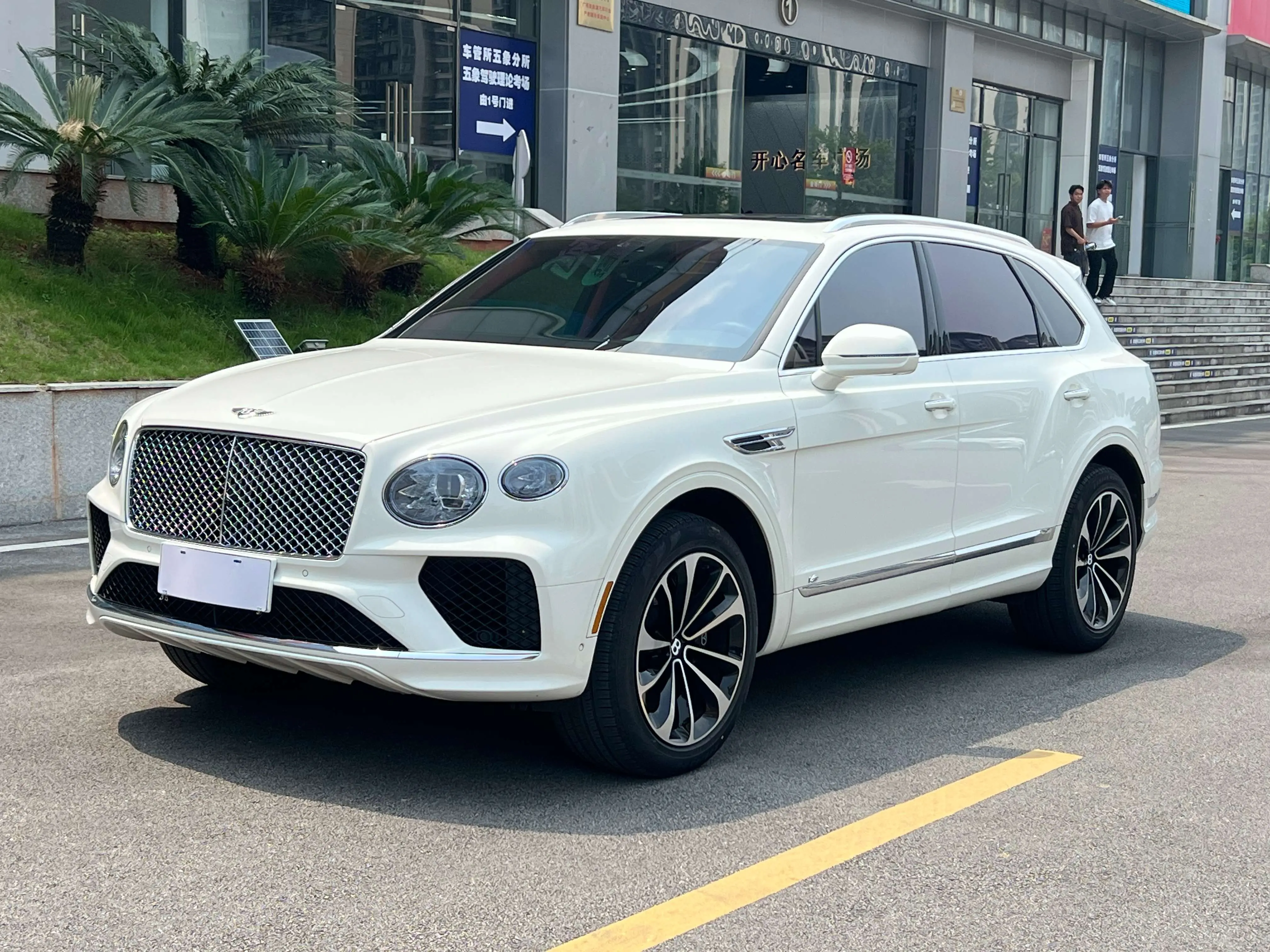 Bentley Bentayga