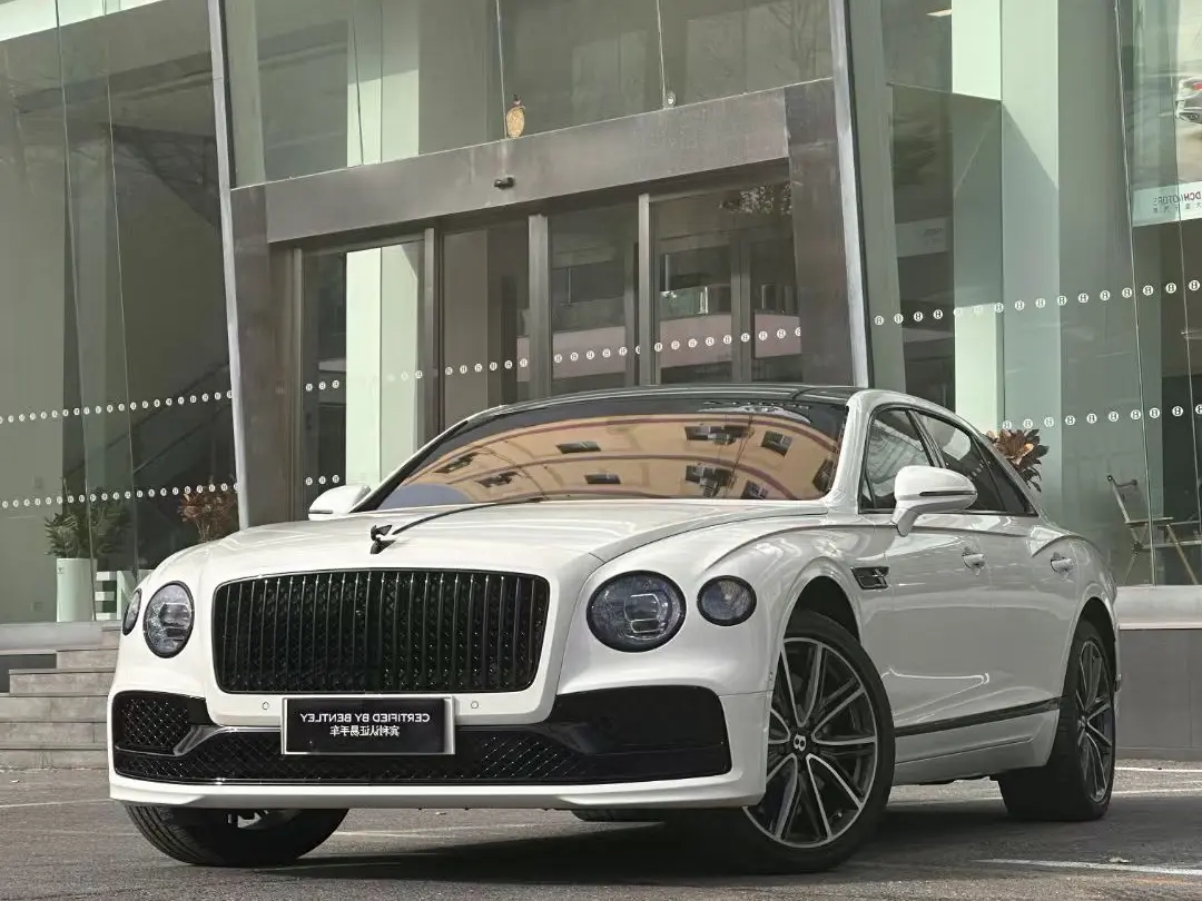 Bentley Flying Spur PHEV  из Китая