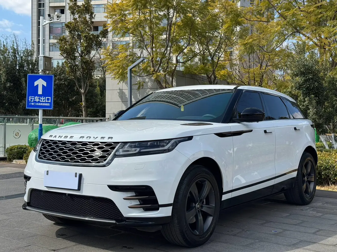 Land Rover Range Rover Velar
