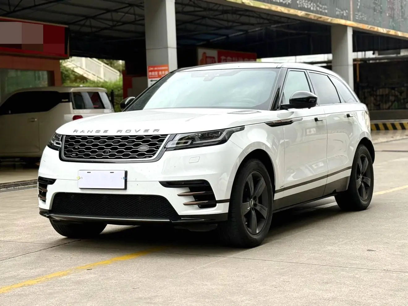 Land Rover Range Rover Velar