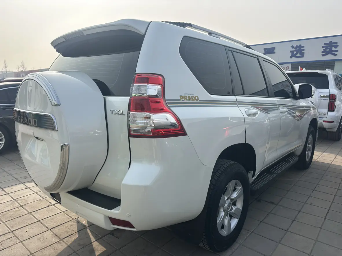 Toyota Prado