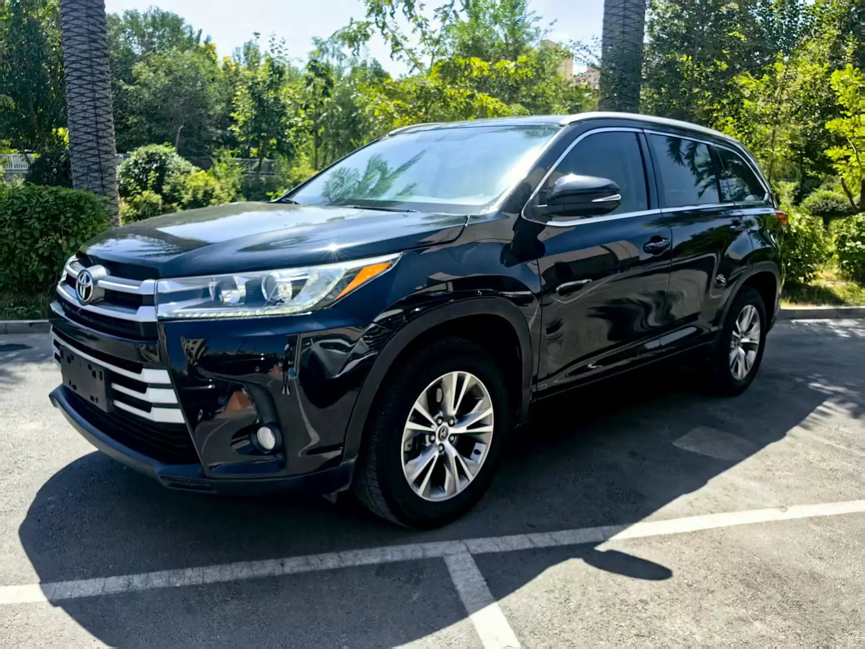 Toyota Highlander  из Китая