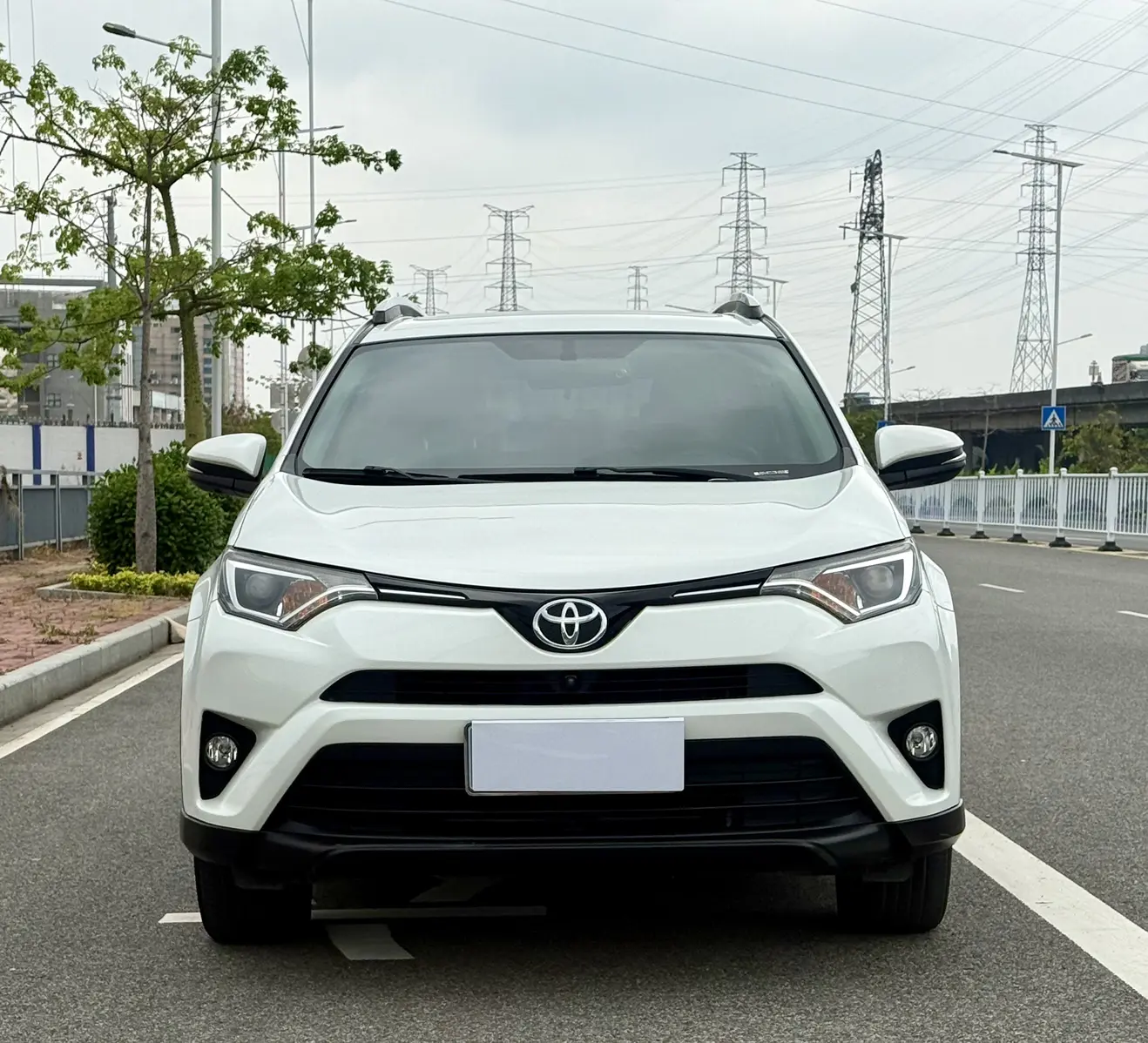 Toyota RAV4  из Китая