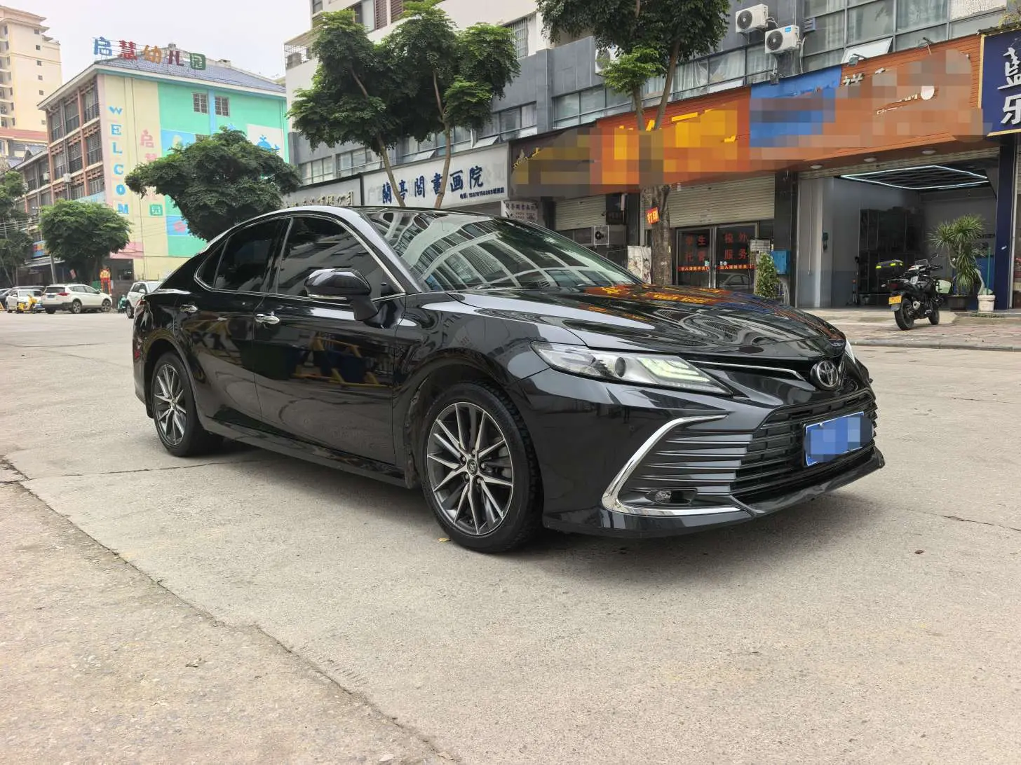 Toyota Camry