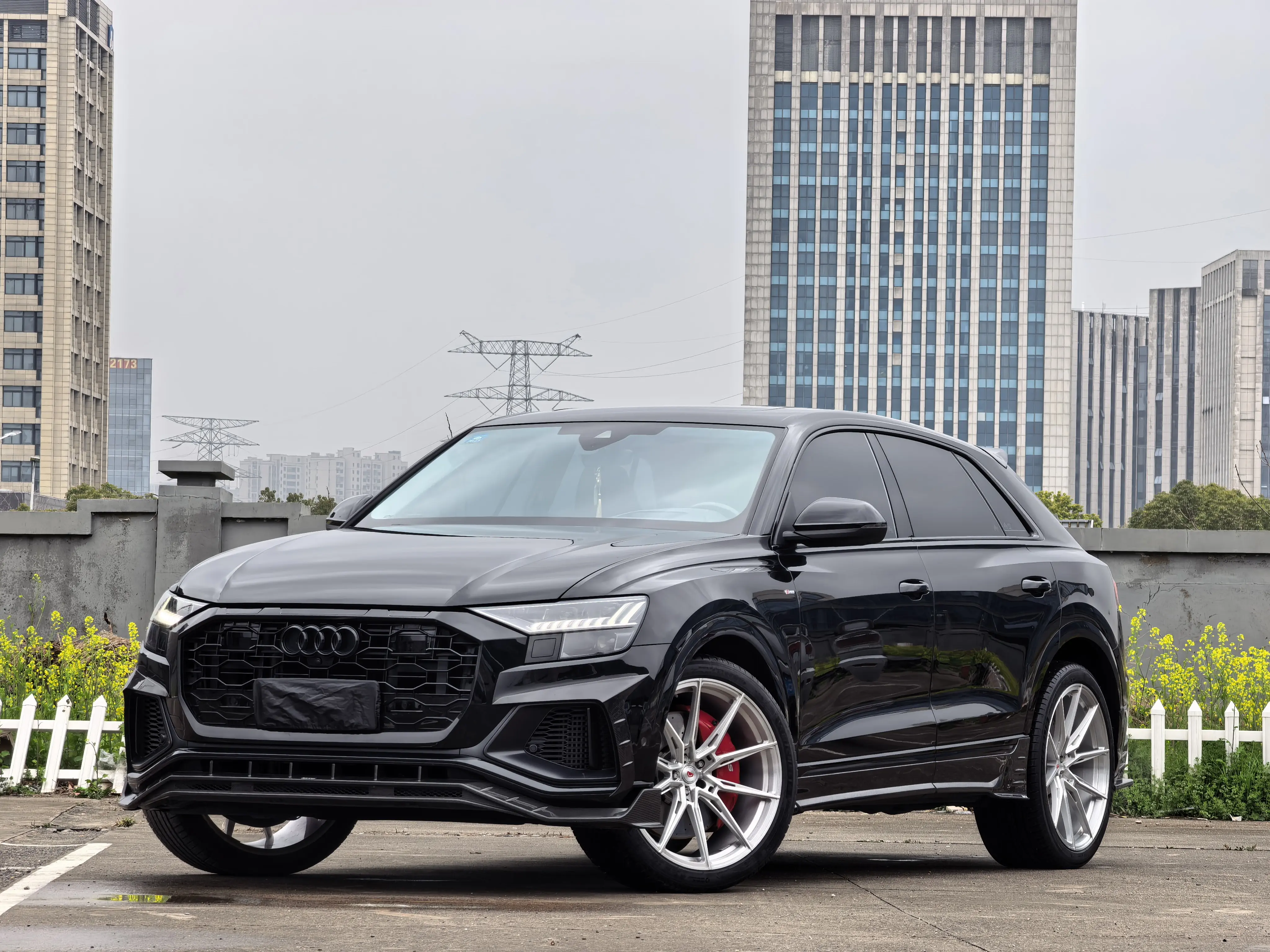 Audi Q8