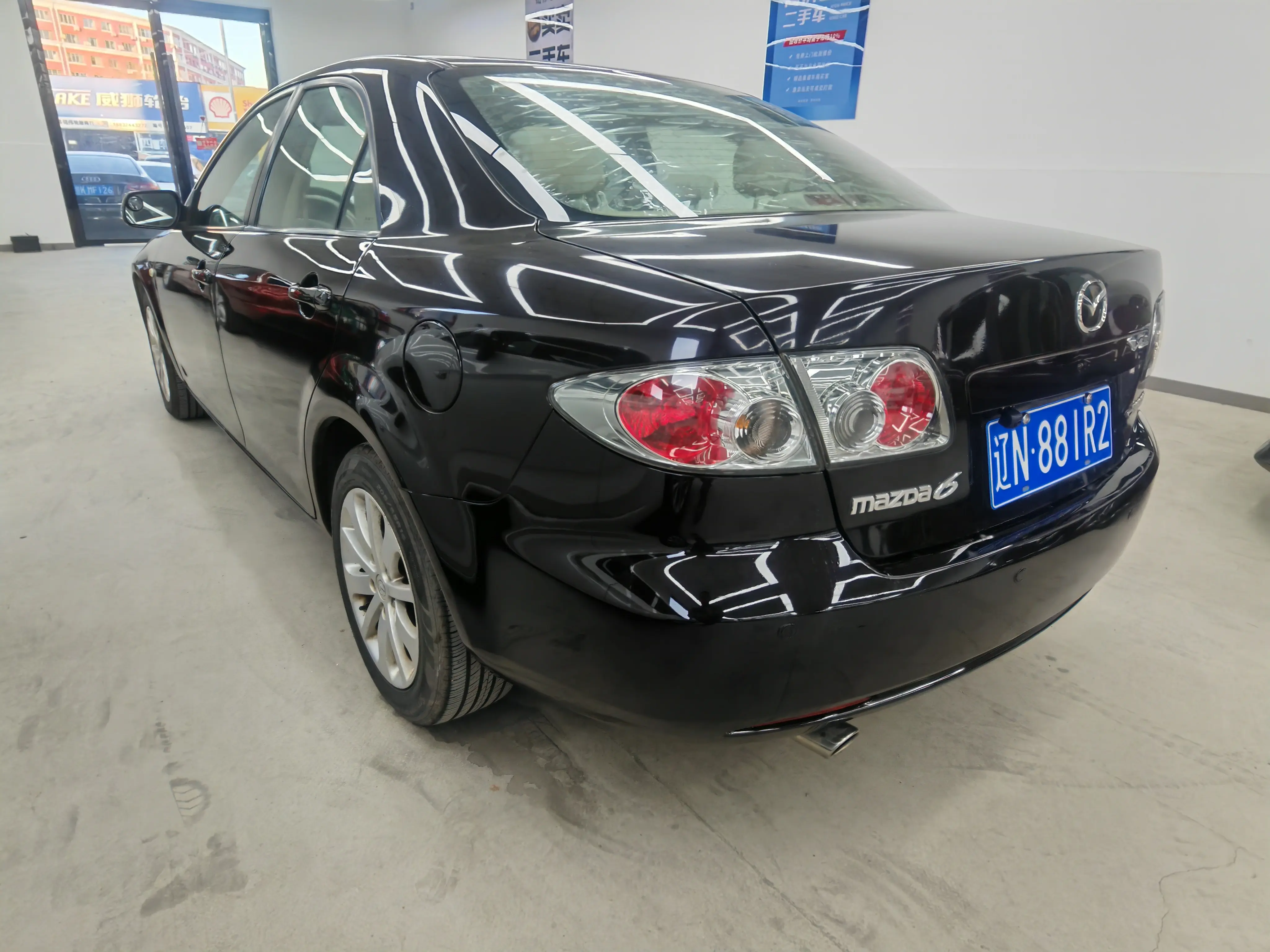Mazda 6