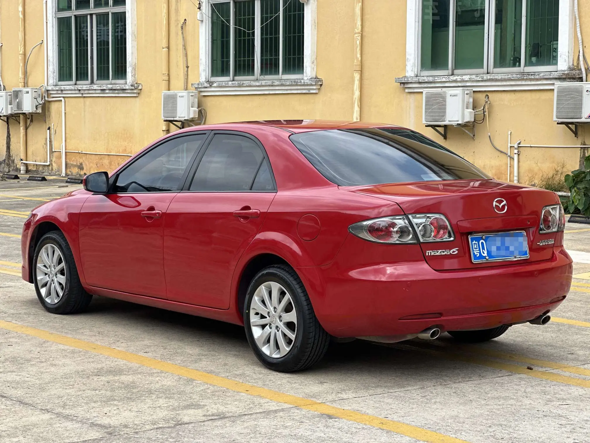 Mazda 6