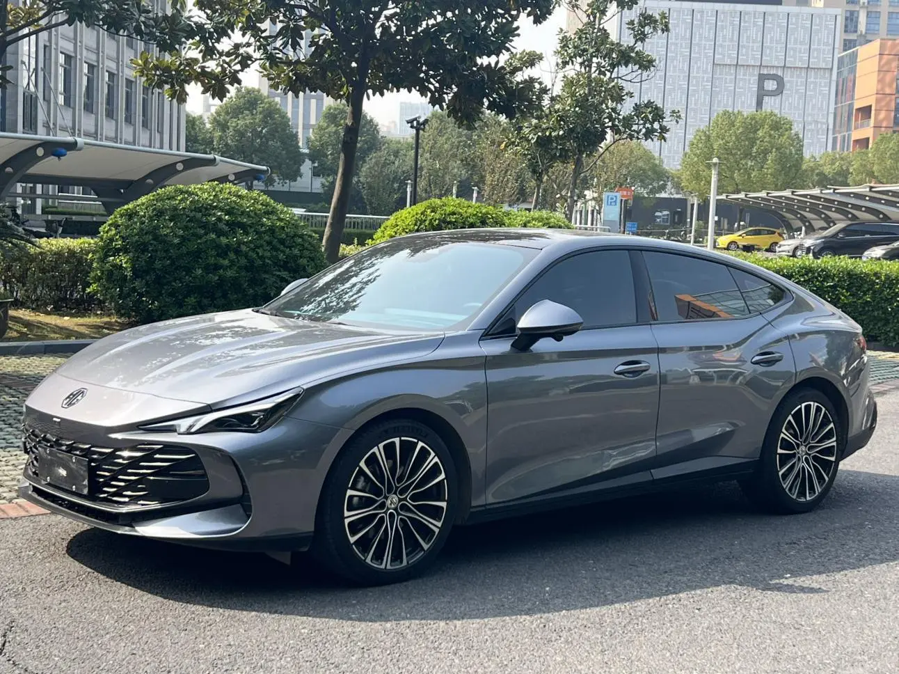 MG 7  из Китая