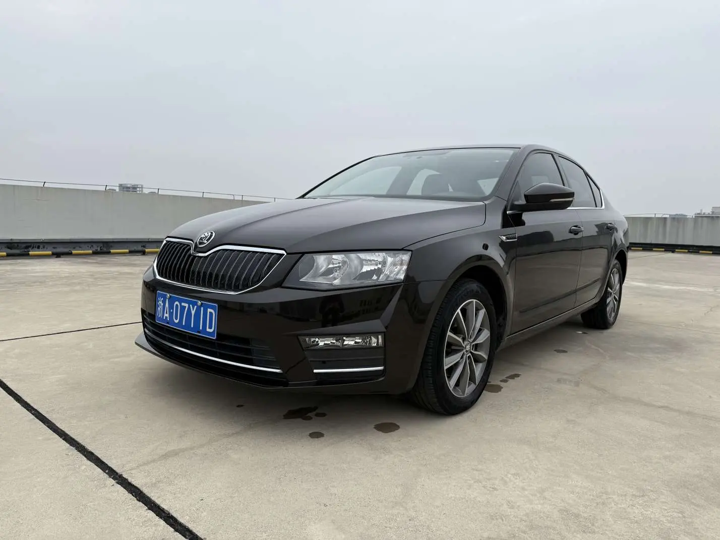 Skoda Octavia  из Китая