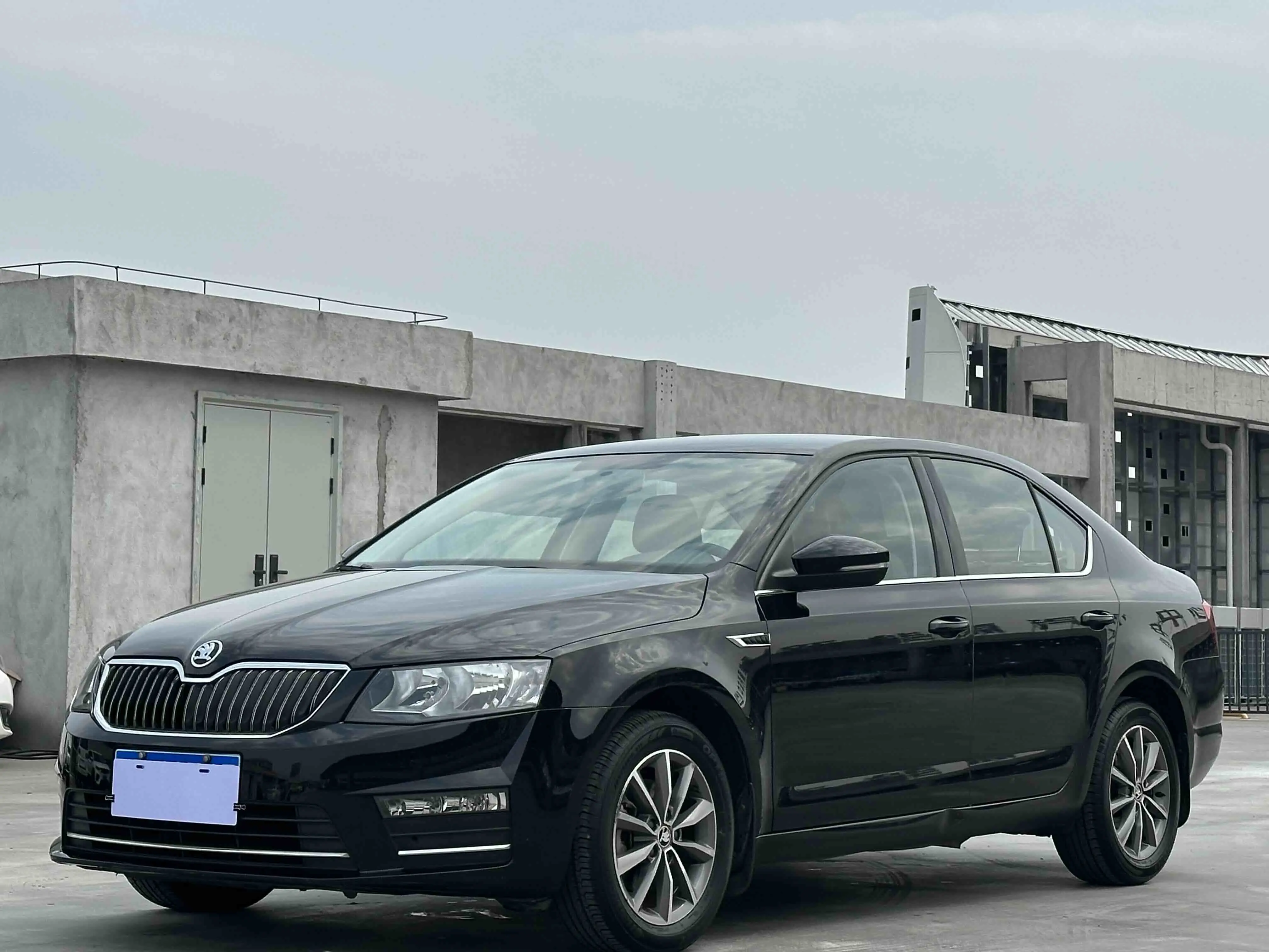 Skoda Octavia  из Китая