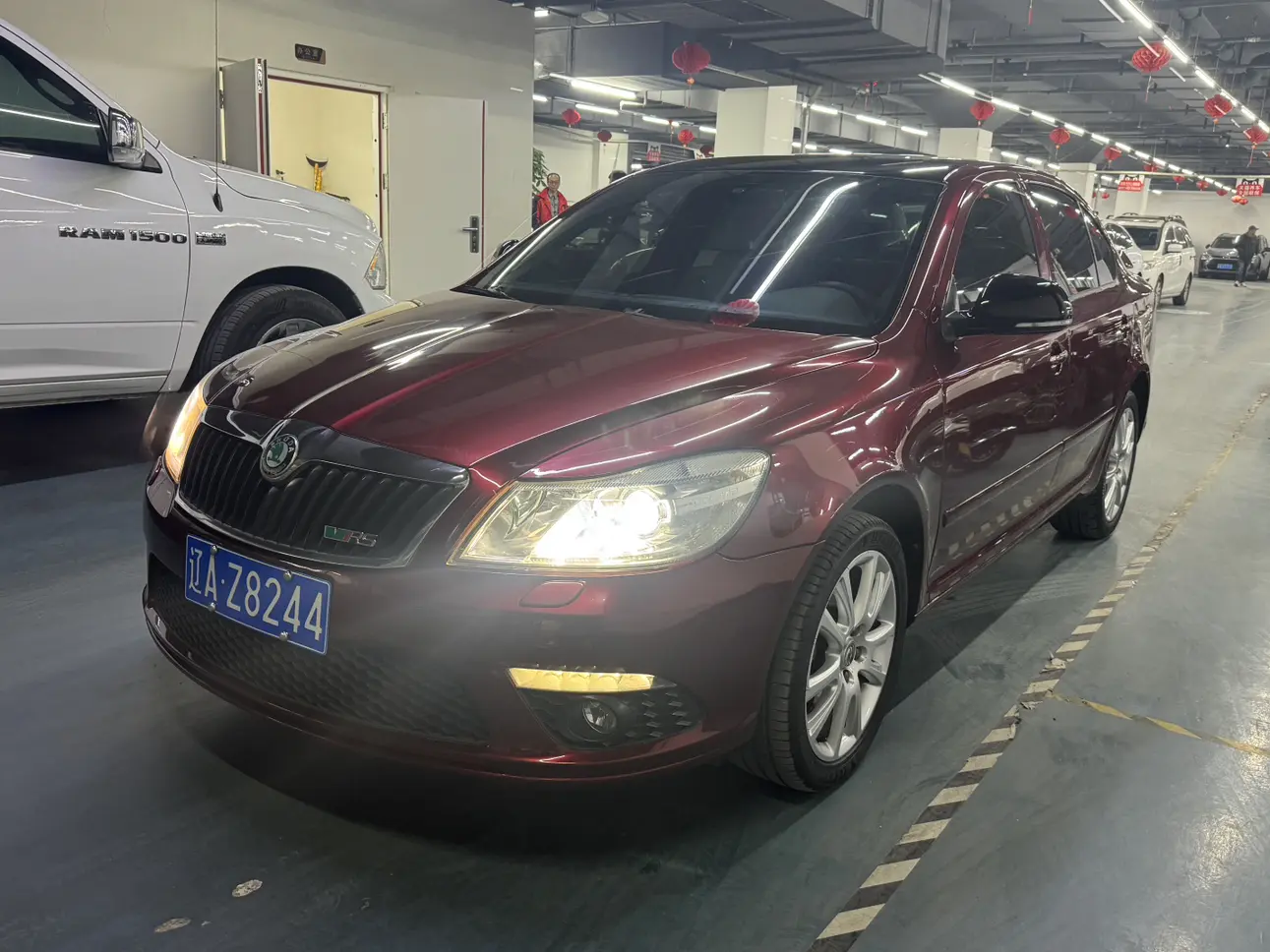 Skoda Octavia  из Китая