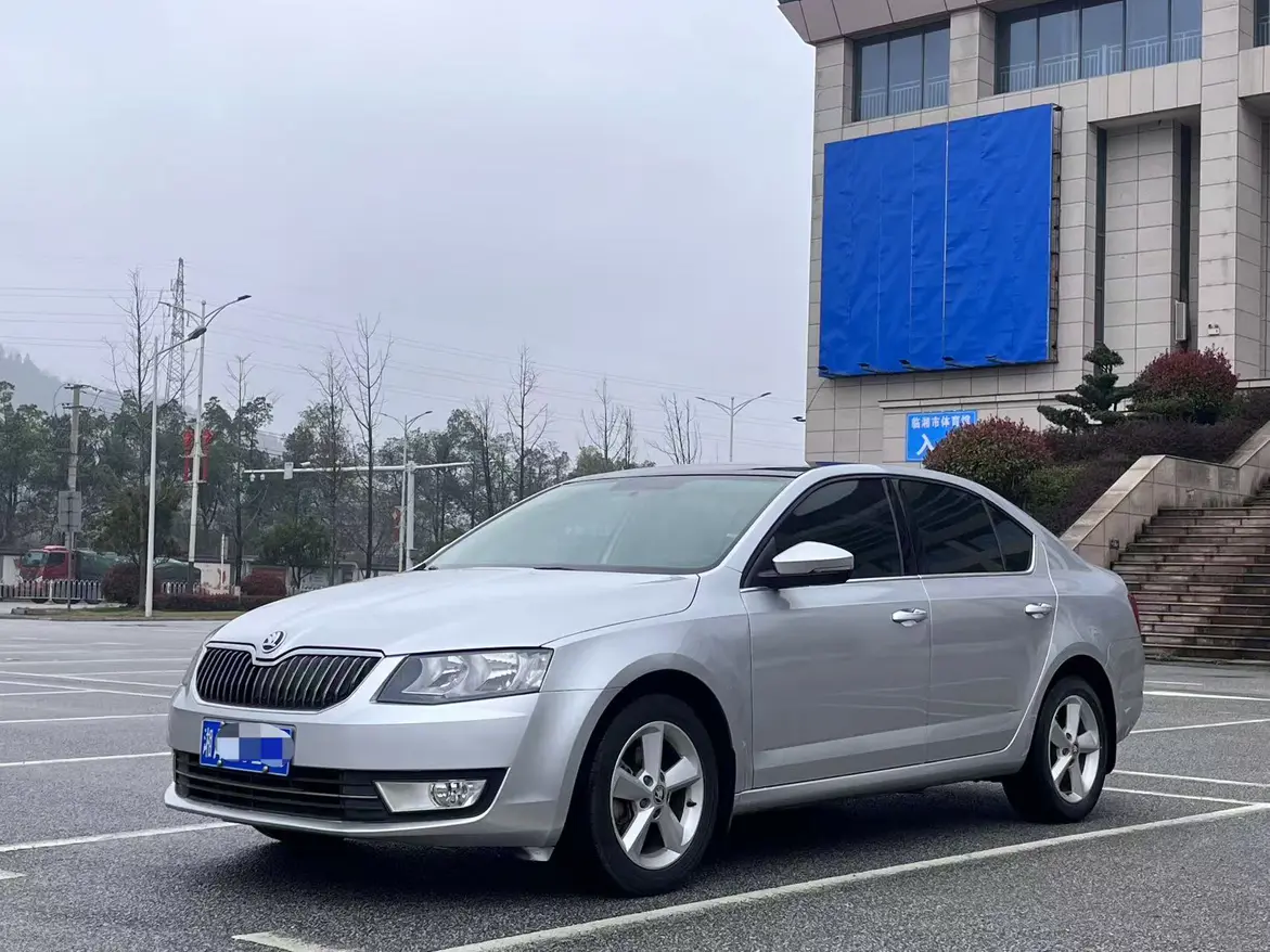 Skoda Octavia  из Китая