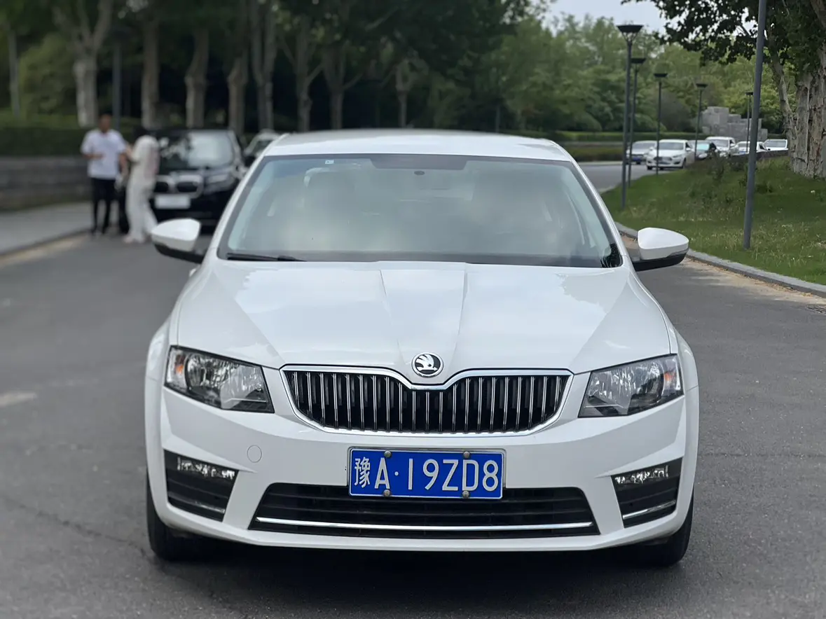 Skoda Octavia  из Китая