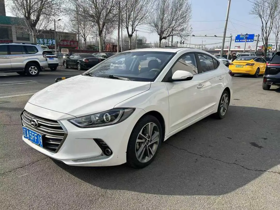 Hyundai Lead