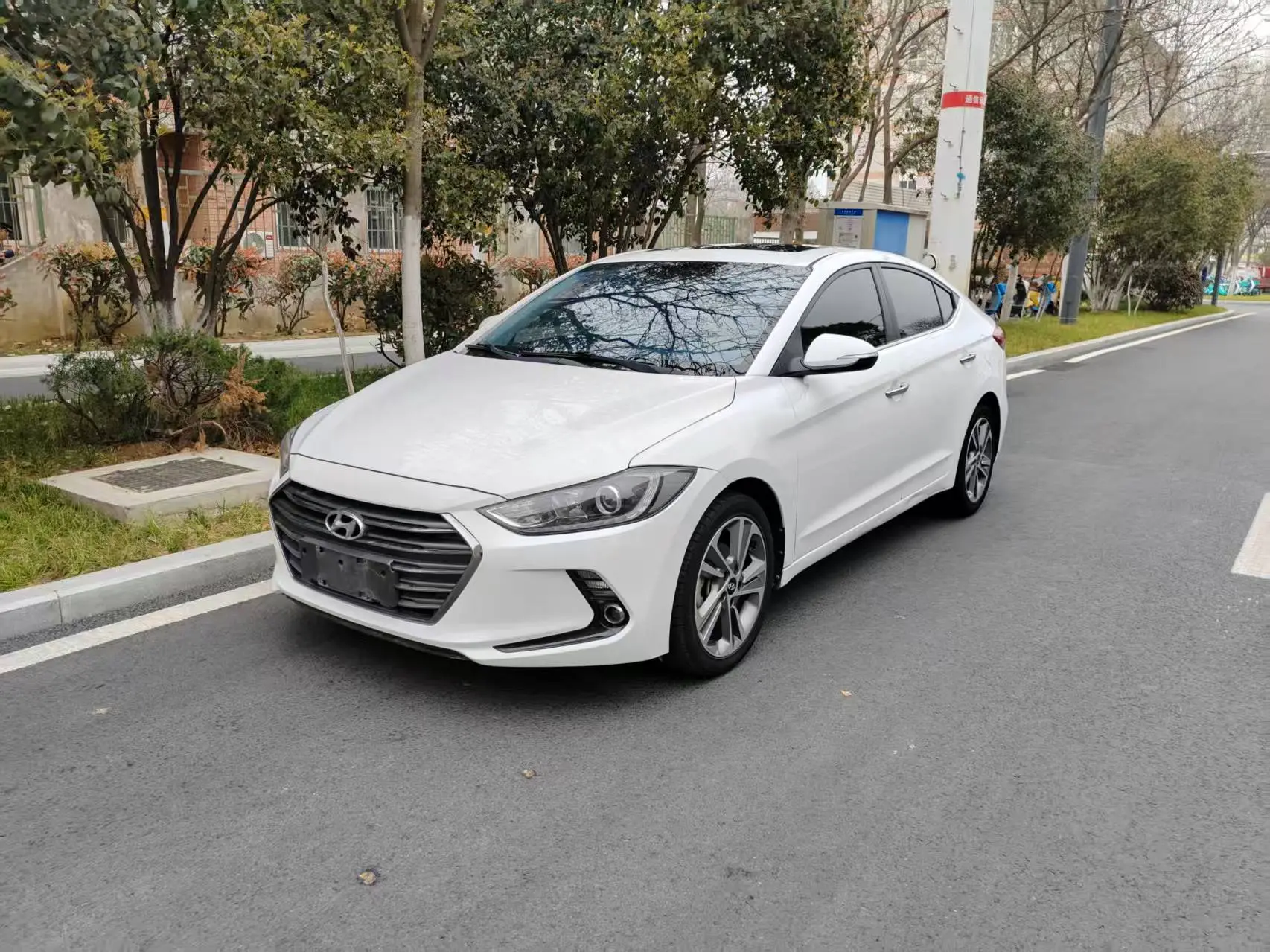 Hyundai Lead