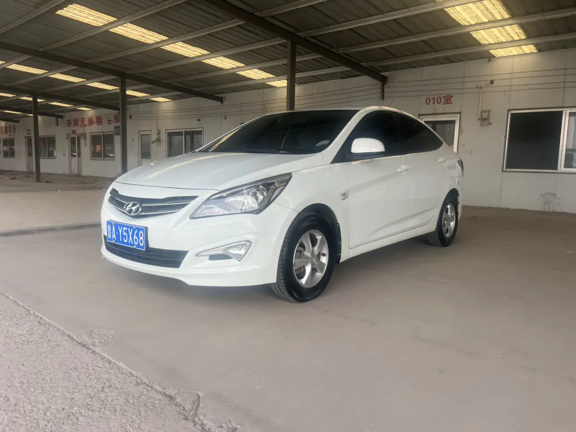 Hyundai Verna