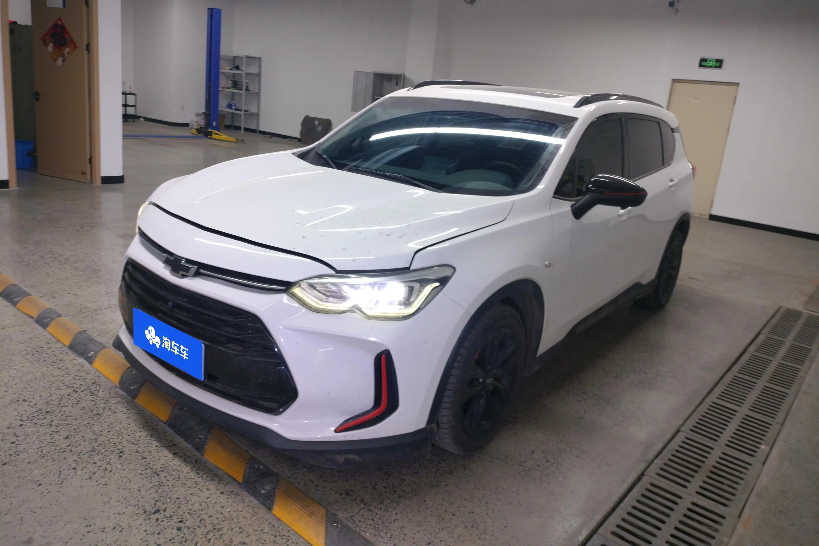 Chevrolet Volando  из Китая