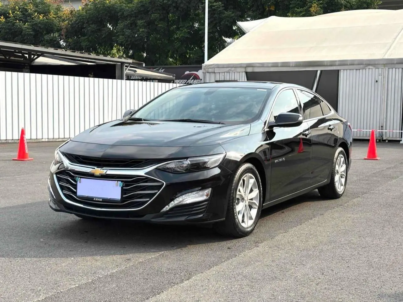 Chevrolet Malibu XL