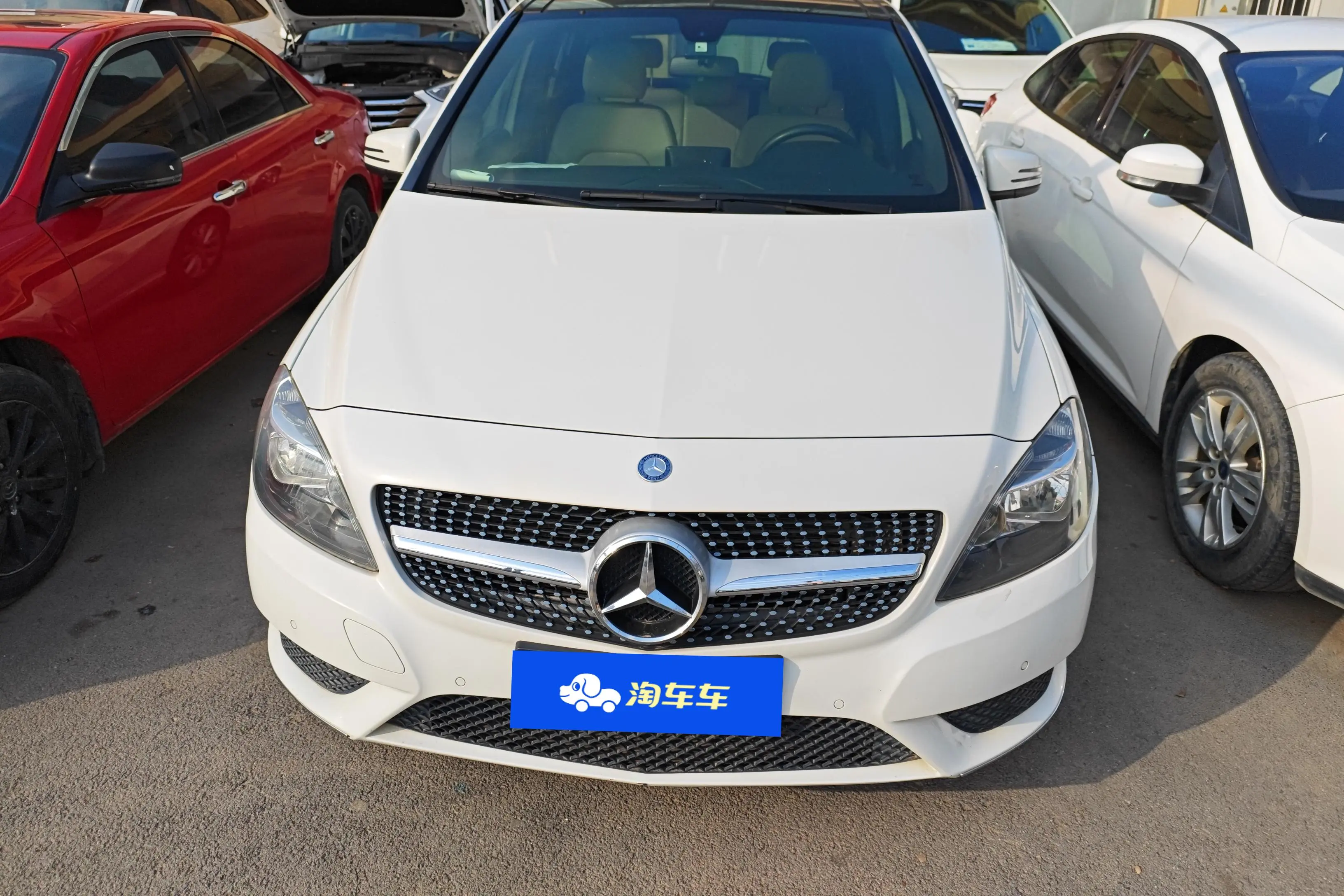 Mercedes-Benz Mercedes Benz B Class  из Китая