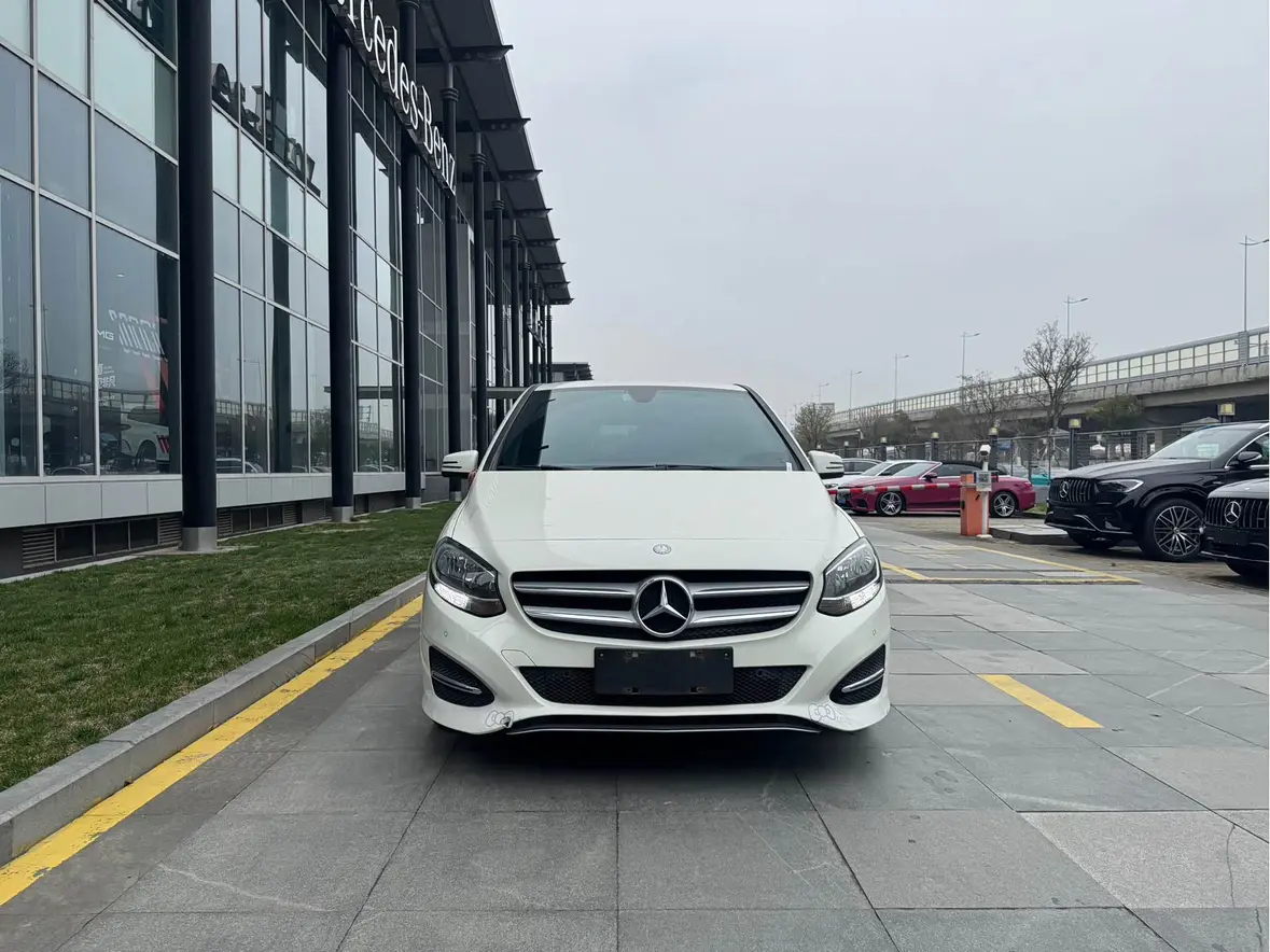 Mercedes-Benz Mercedes Benz B Class  из Китая