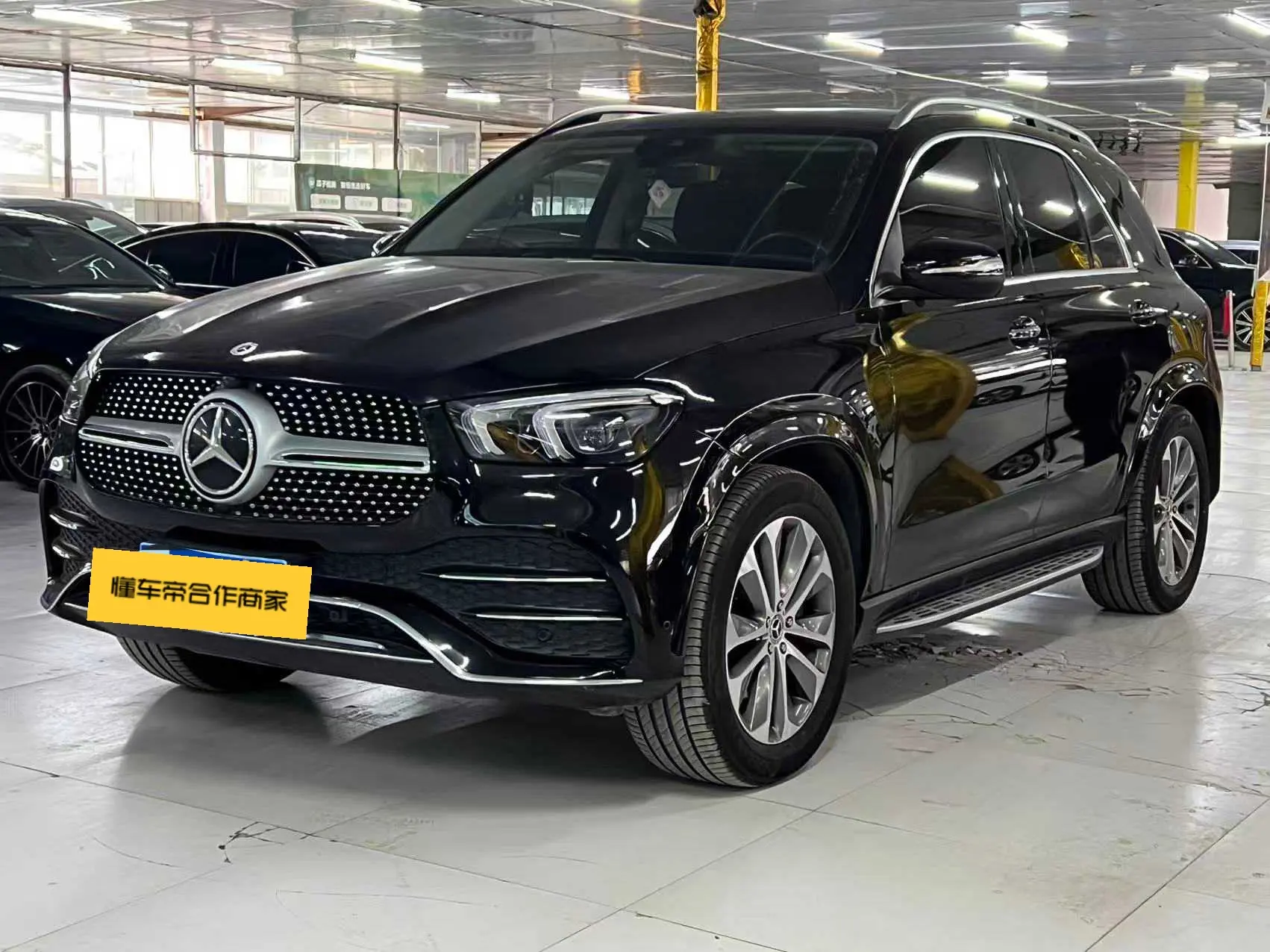 Mercedes-Benz GLE (Imported)