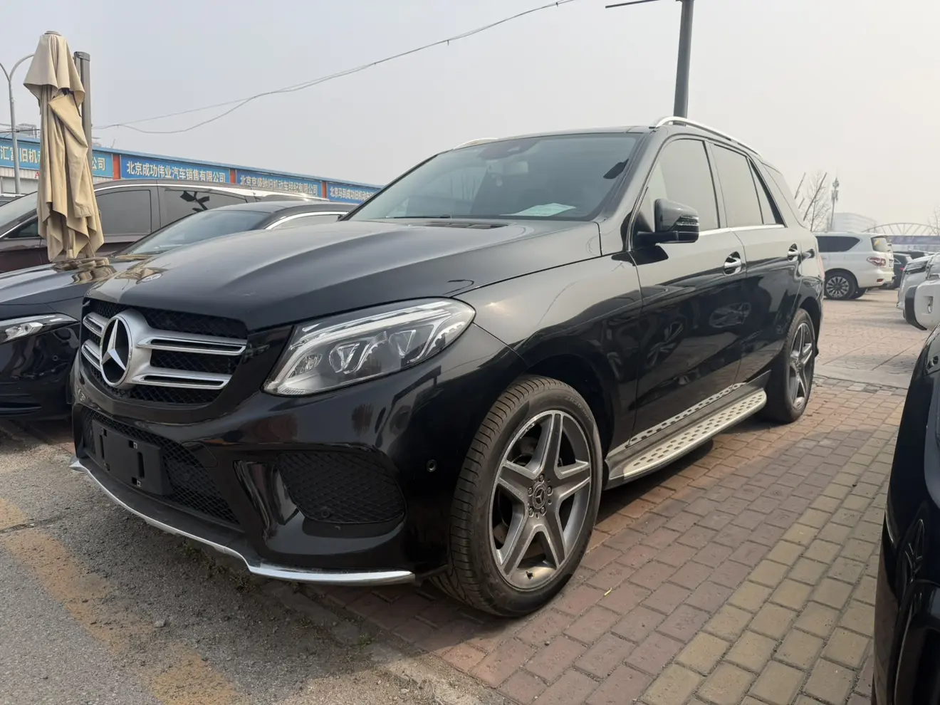 Mercedes-Benz GLE (Imported)