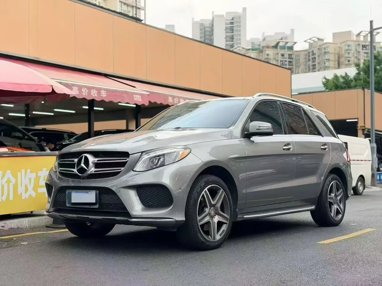 Mercedes-Benz GLE (Imported)