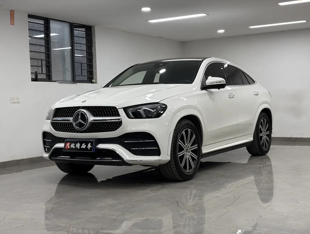 Mercedes-Benz GLE (Imported)