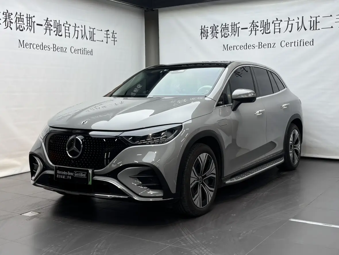 Mercedes-Benz EQE SUV