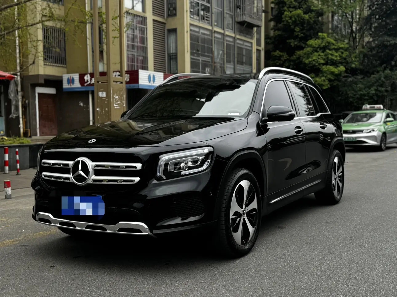 Mercedes-Benz GLB